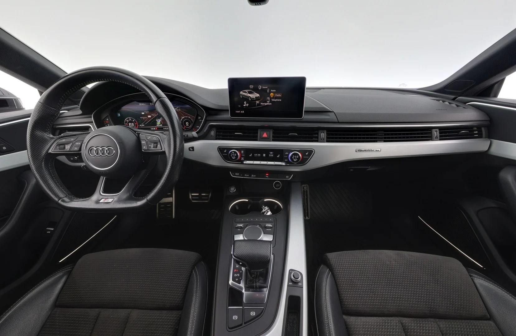 Car Image - GvgKoGZDOpqJlsBxwUZDl