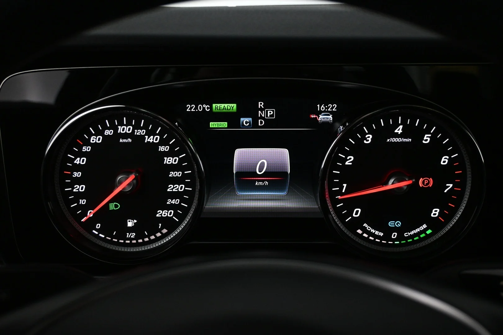 Car Image - 4NYE7sFZ4GDdPnejP6epU2