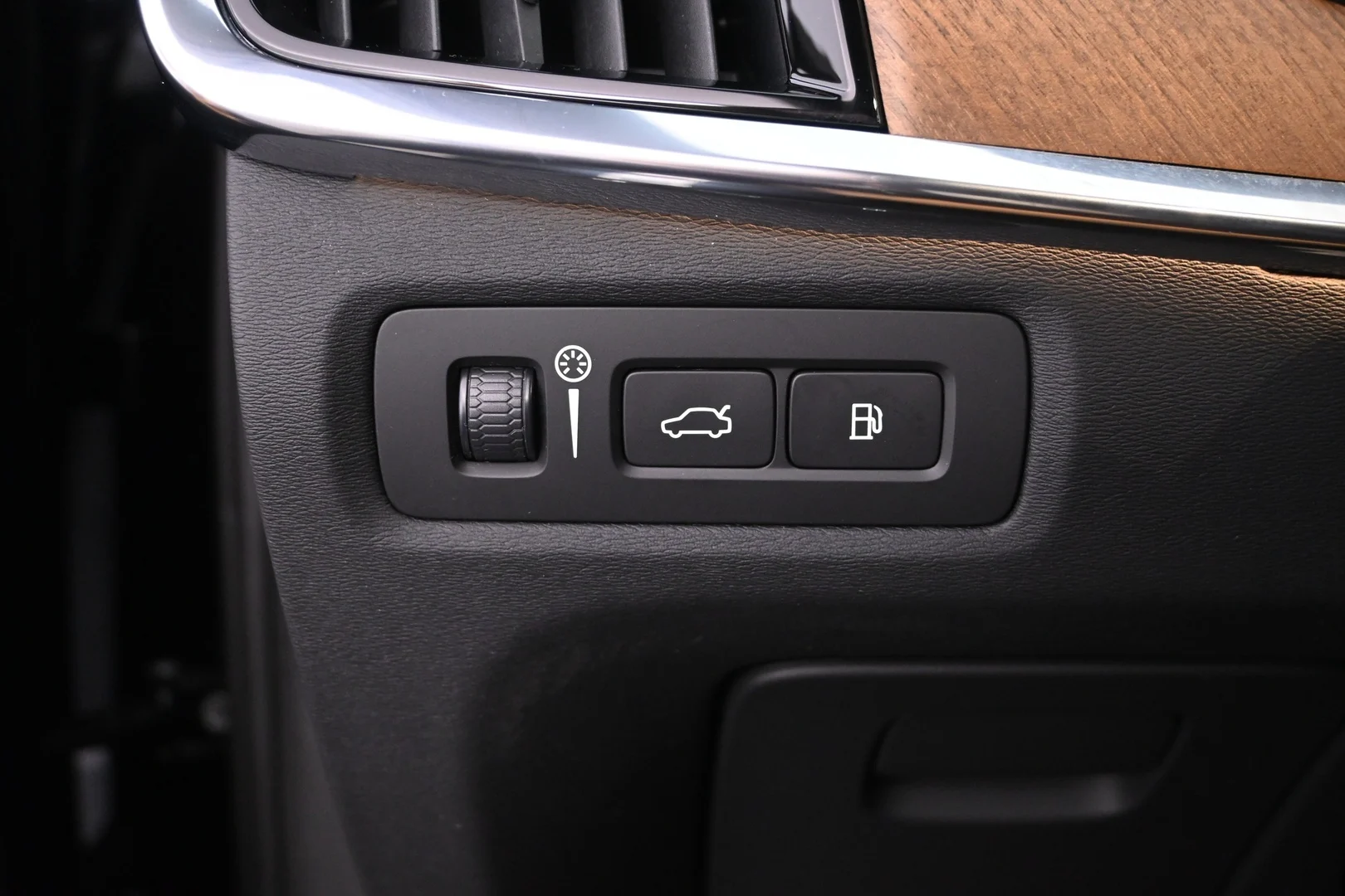 Car Image - 4vGFcujdTFeTG5EgxaAuDM