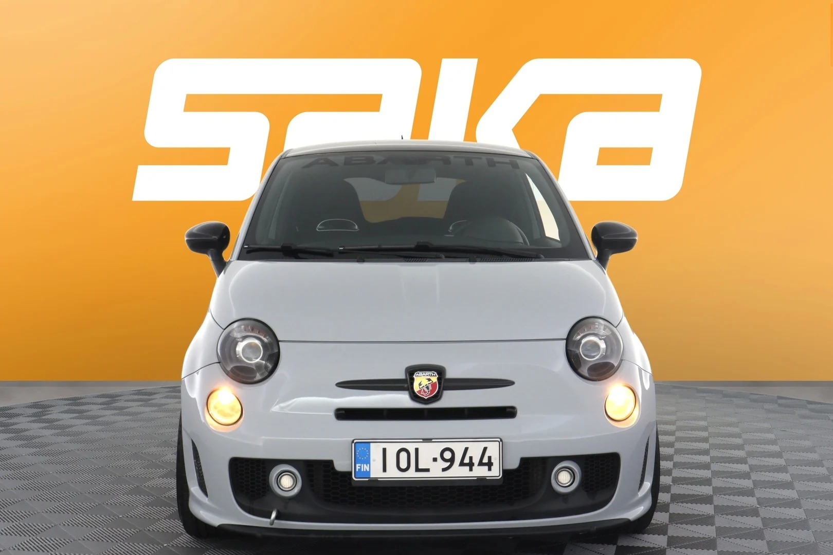 Car Image - oKVR2MVfsATWLC3ML7oFI