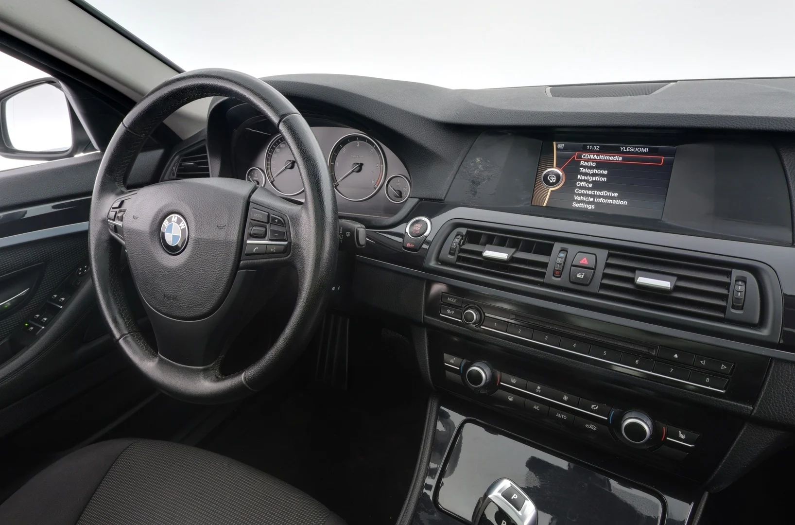 Car Image - 5m7h64mworLUtoMuoSxaGp