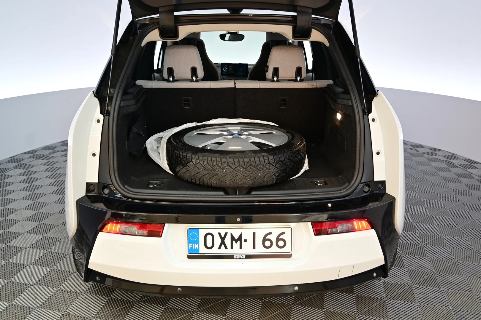 Car Image - 3XwyEWmh11ShP3gj2a0MlV