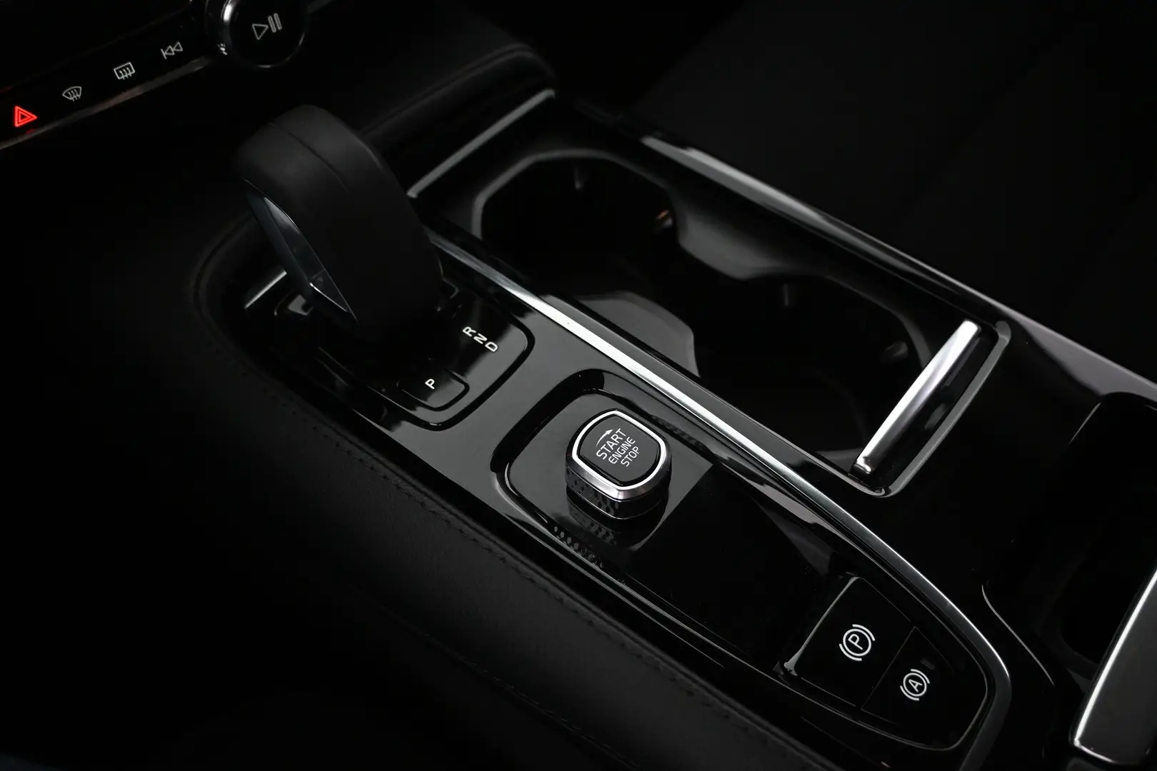 Car Image - 6cEpxLSPrag9v1Fby66fuq