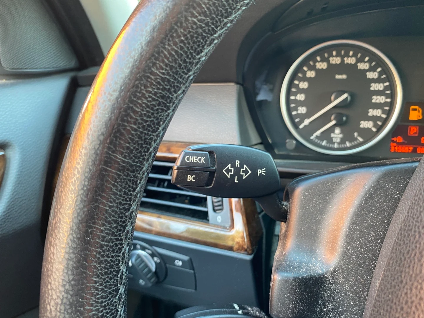 Car Image - EGrX7mgHIlW8g0B75oRCE