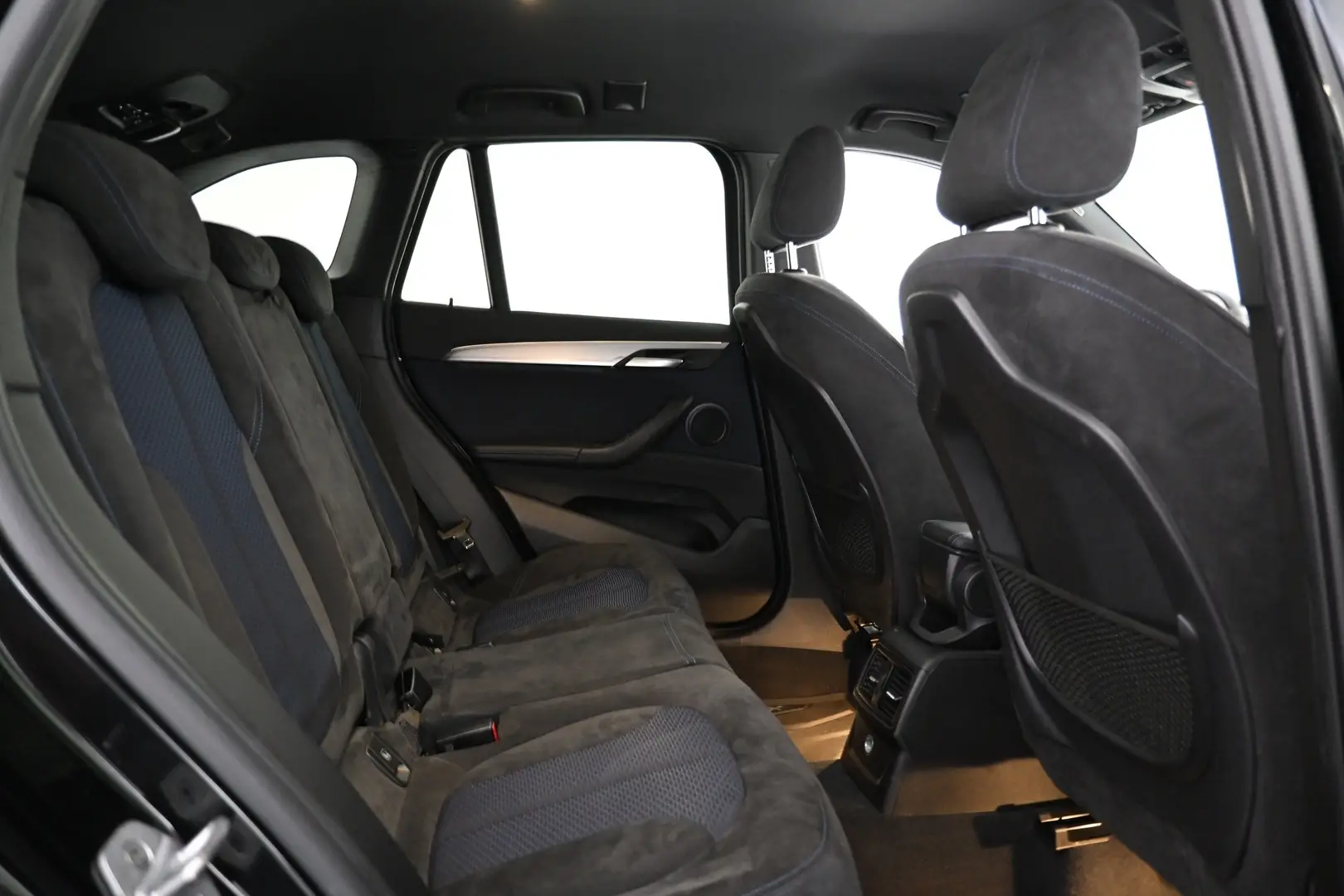 Car Image - 7AAHVZpZEca4N1Ly3LF9Sw