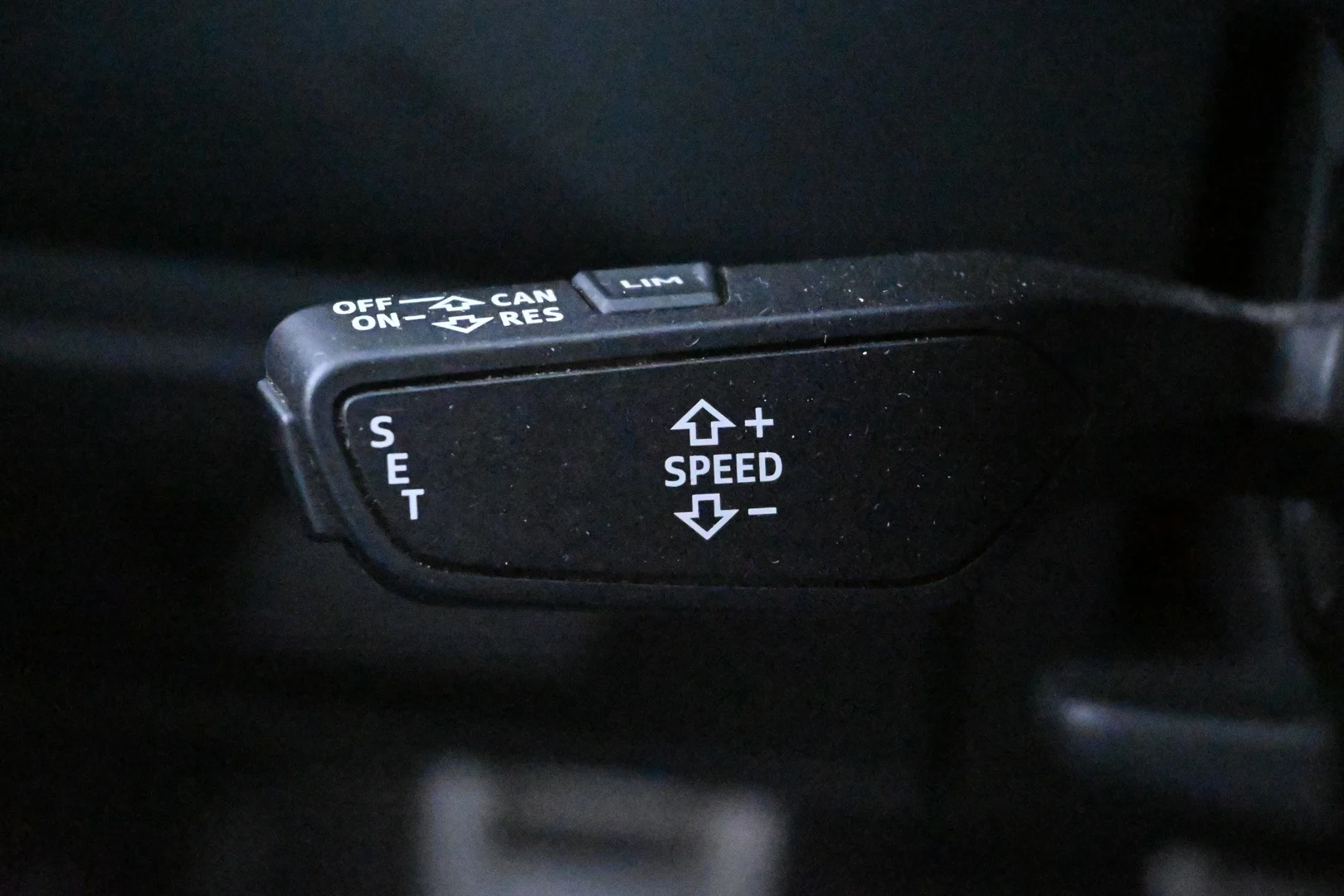Car Image - 5AFX4YGVYKwMCAqYgCFoYY