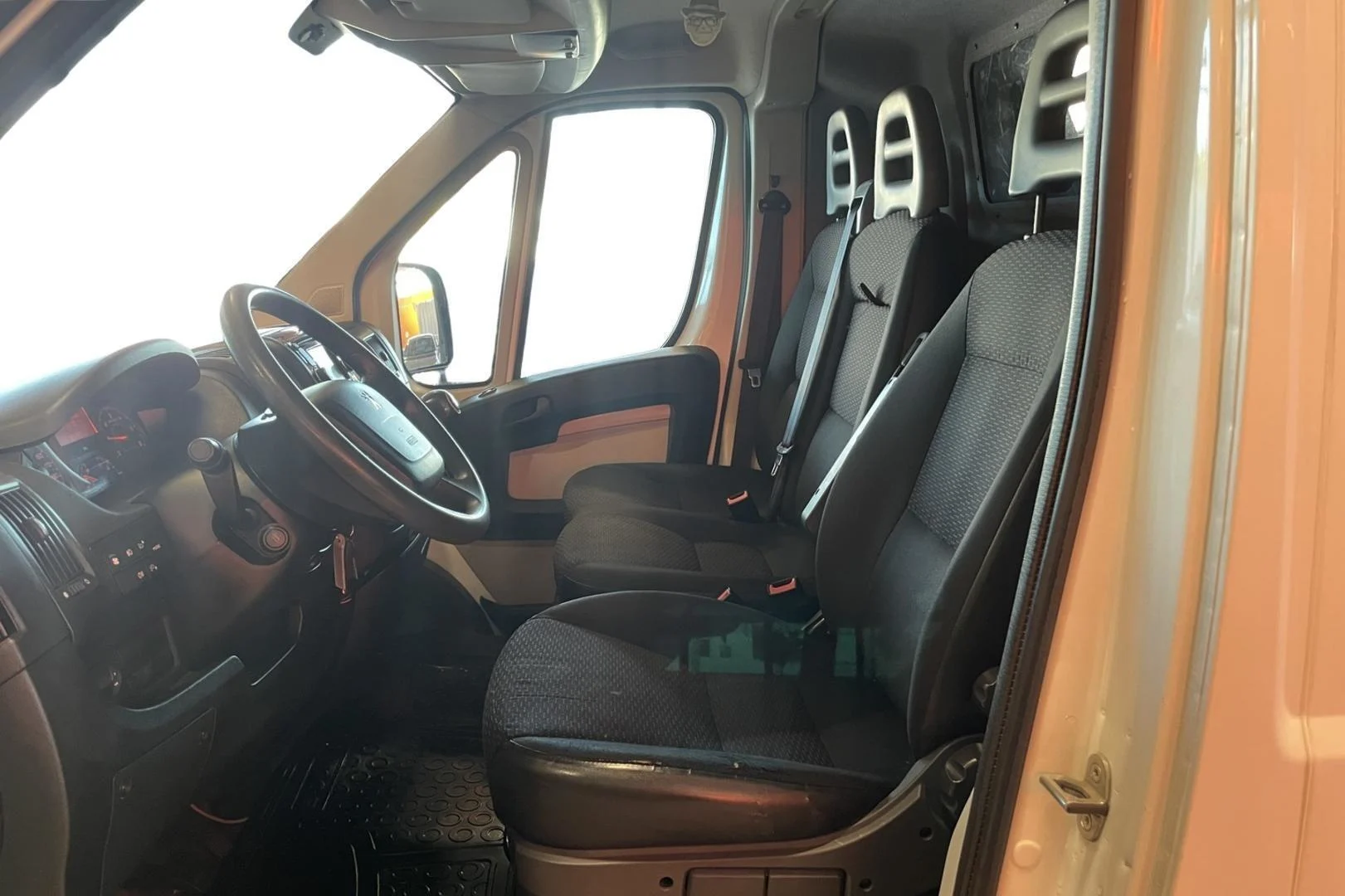 Car Image - 70javYptdroM6Nf5OyHV8e
