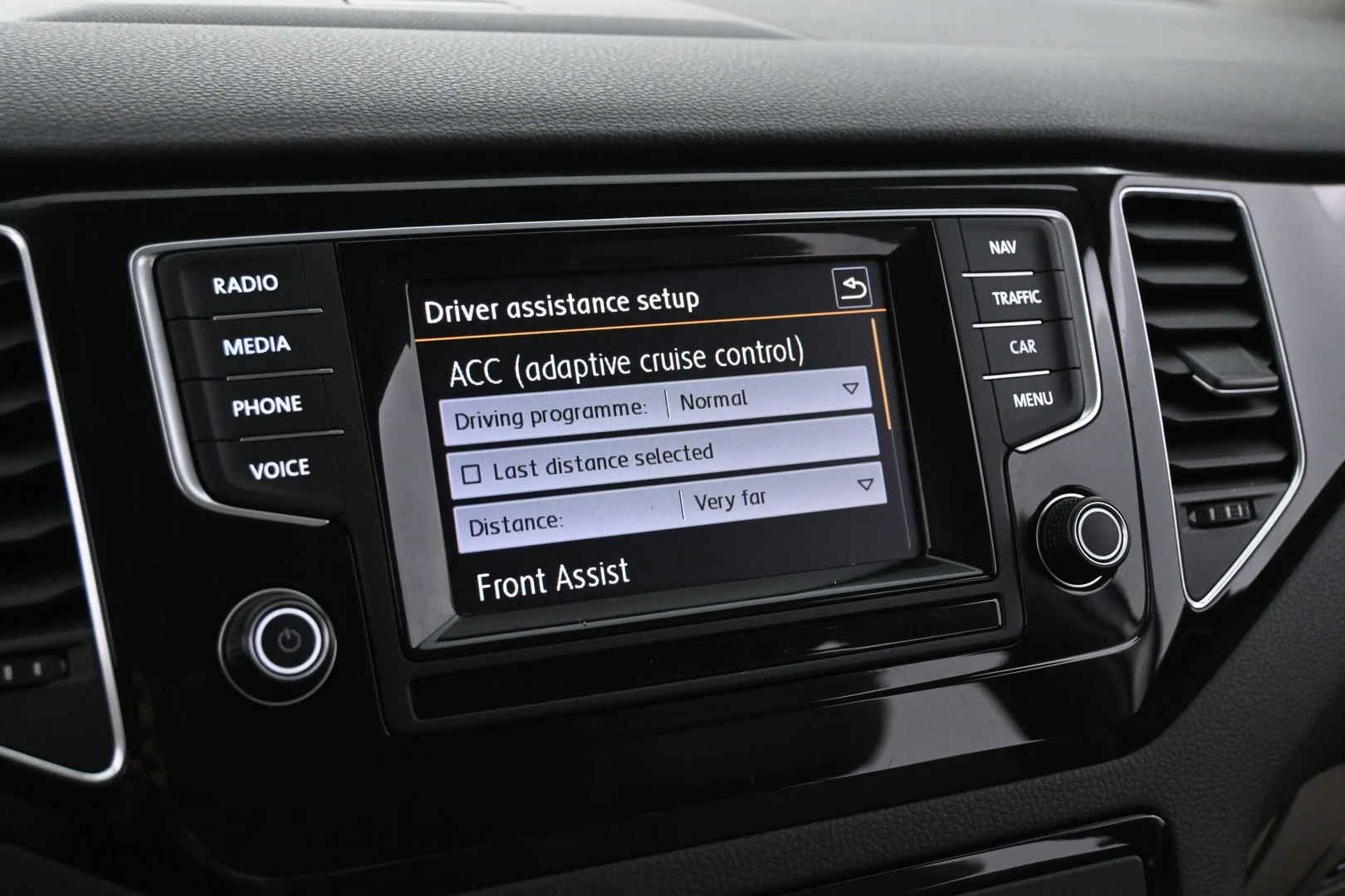 Car Image - 6TzFRlAxrUbICnKNZ7h26i
