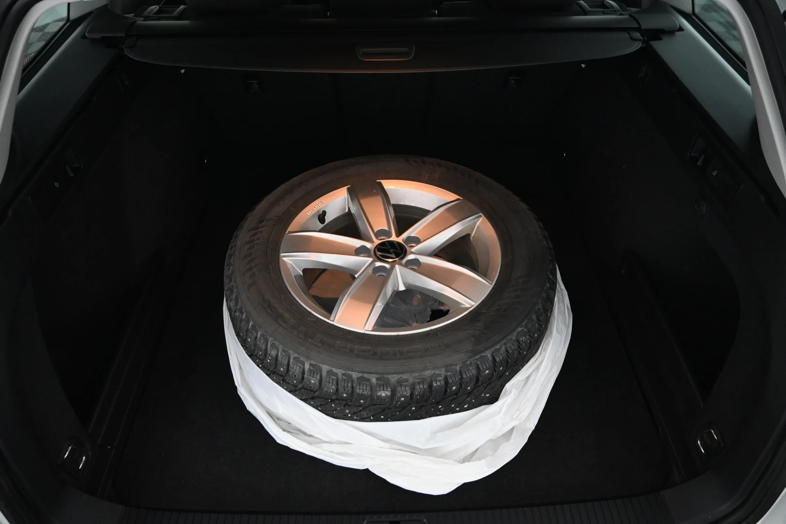 Car Image - 1hcZf78ZhIOQkmcQhp9ikS