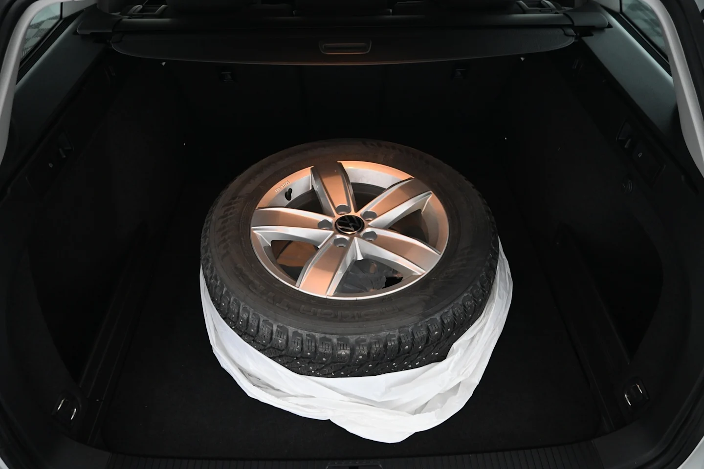 Car Image - 1hcZf78ZhIOQkmcQhp9ikS