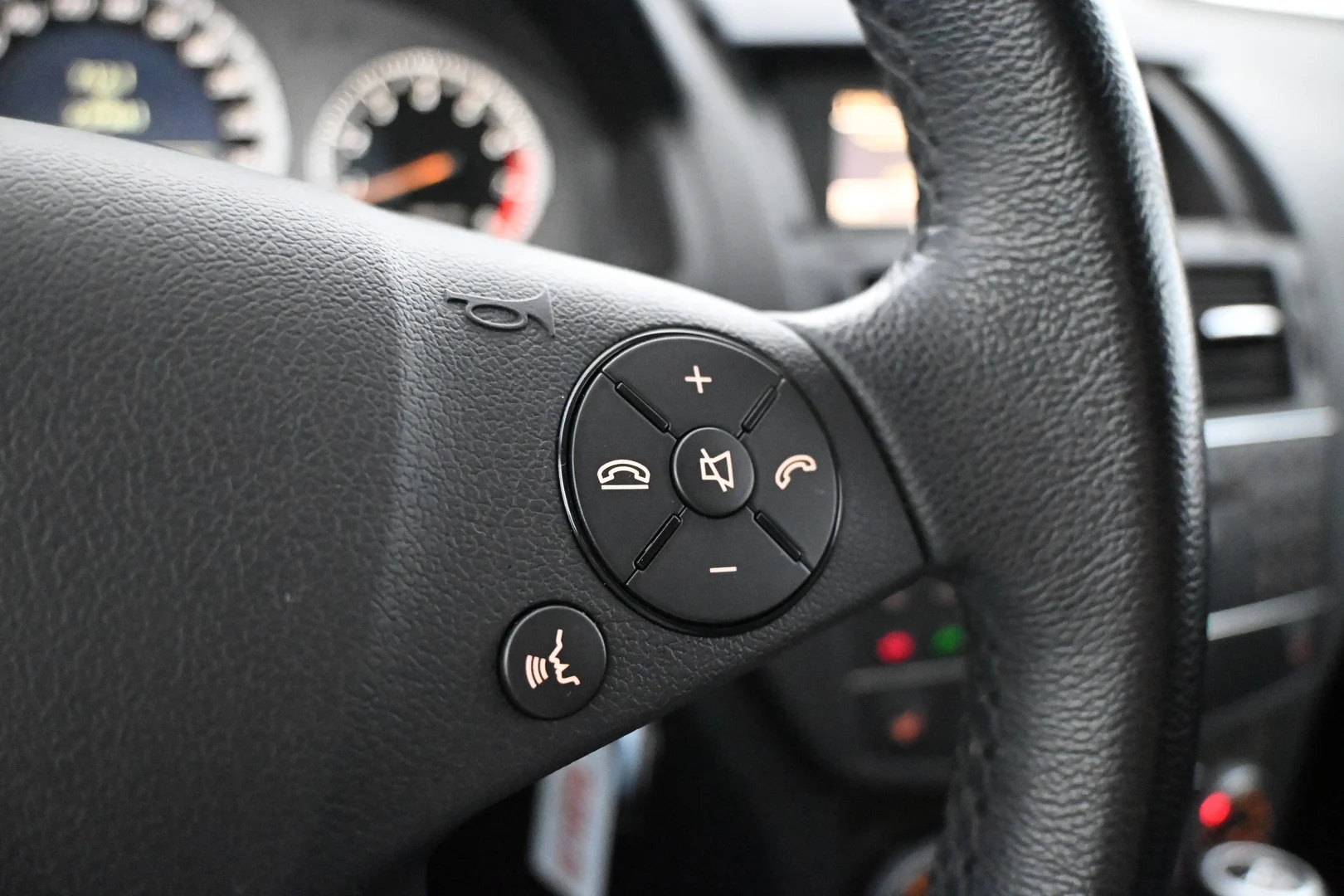 Car Image - 6LnQz9kXB9oe2inl1YyRWg