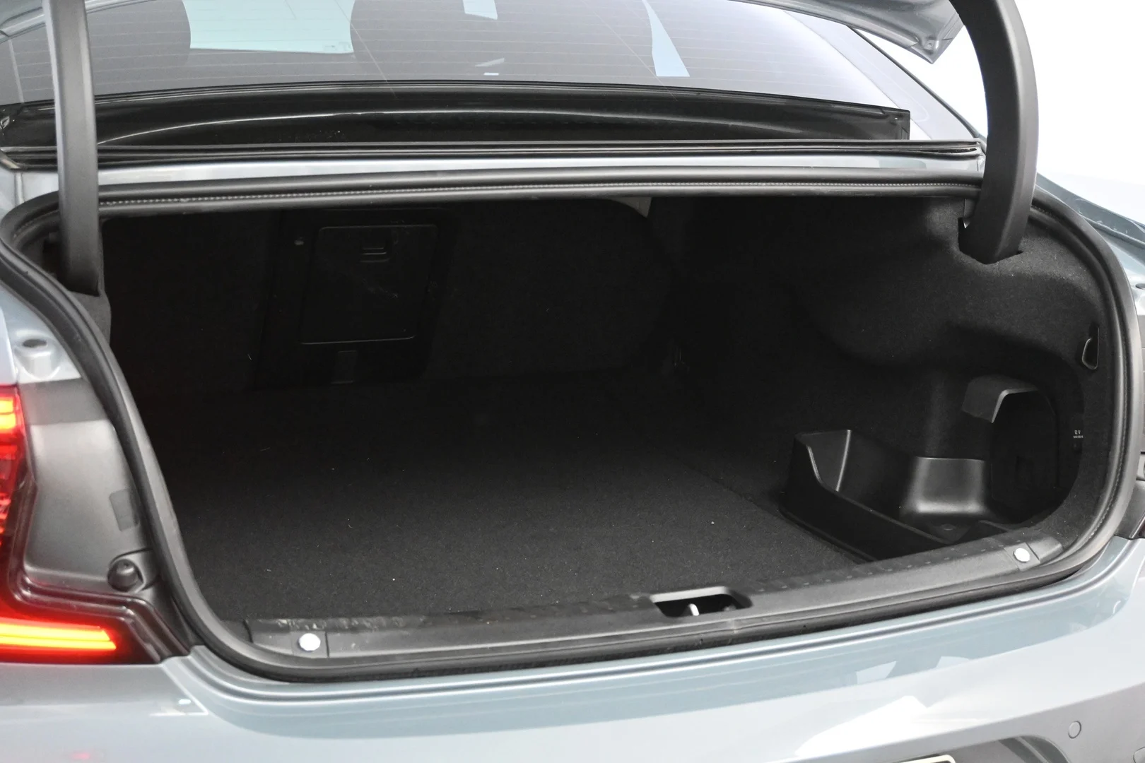 Car Image - 4uLOA6FoYHQVkZE66xZJoT