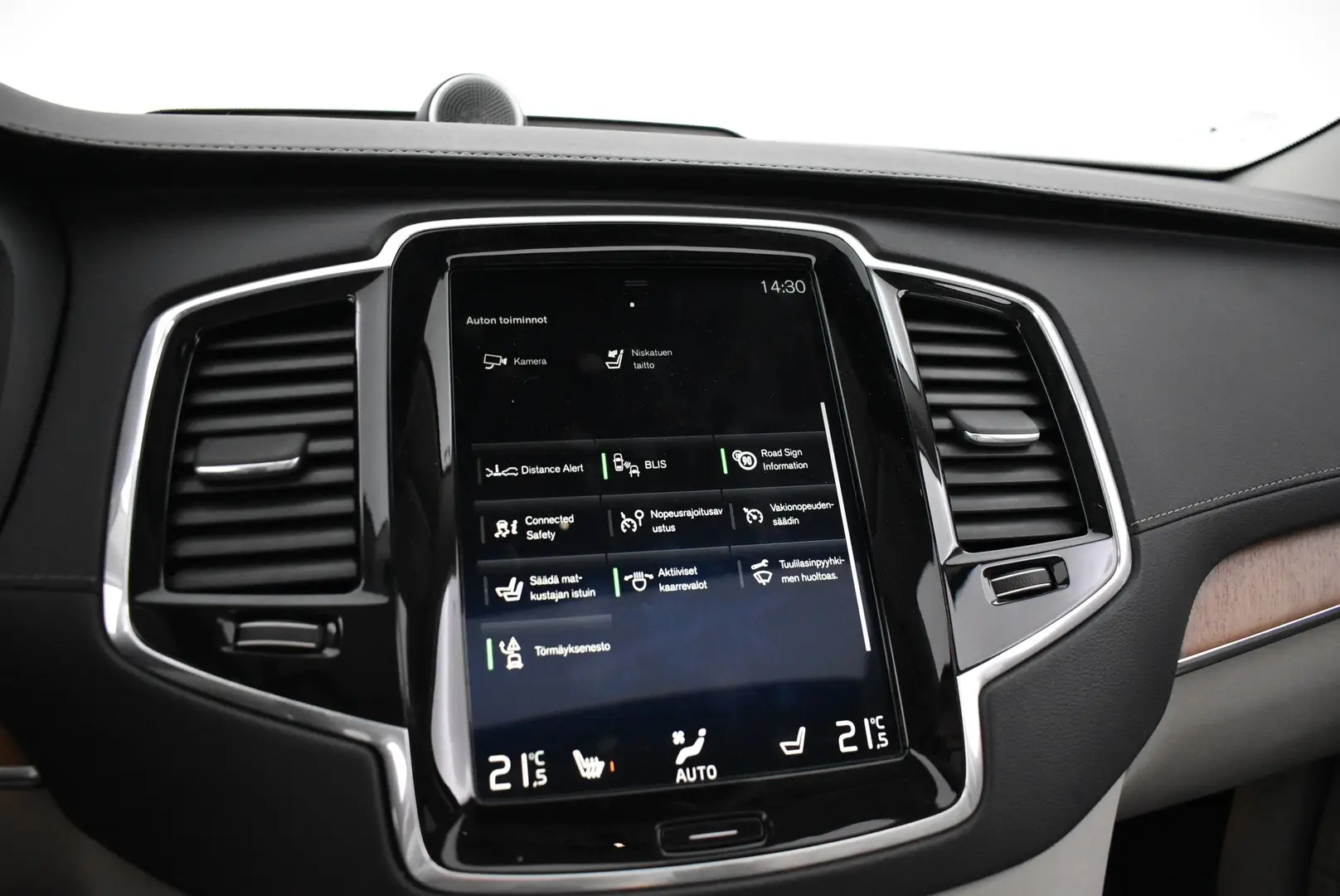 Car Image - gCN4XkbBXqFO25tAgJLjb