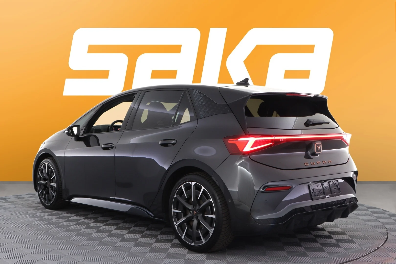 Car Image - 5dy28kcxGt8Z45UBjCKTSR