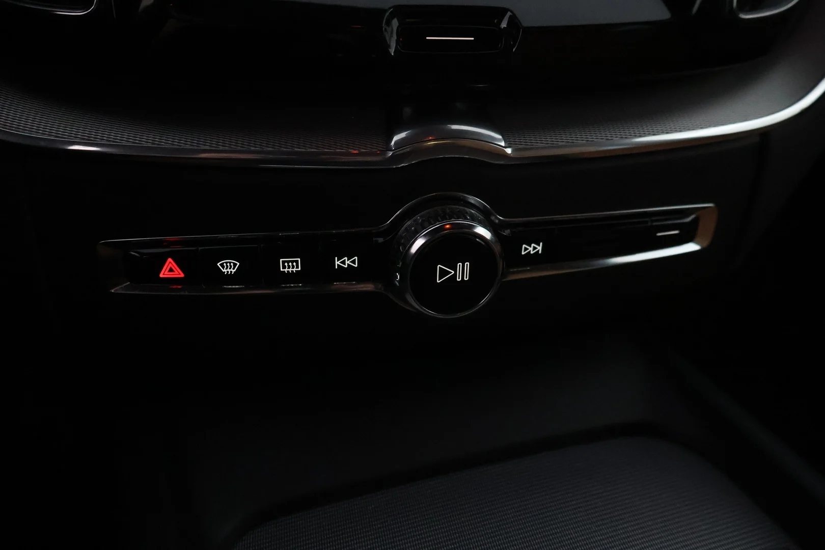 Car Image - 1QgAhyHg0qIpGaOUbyPy9s
