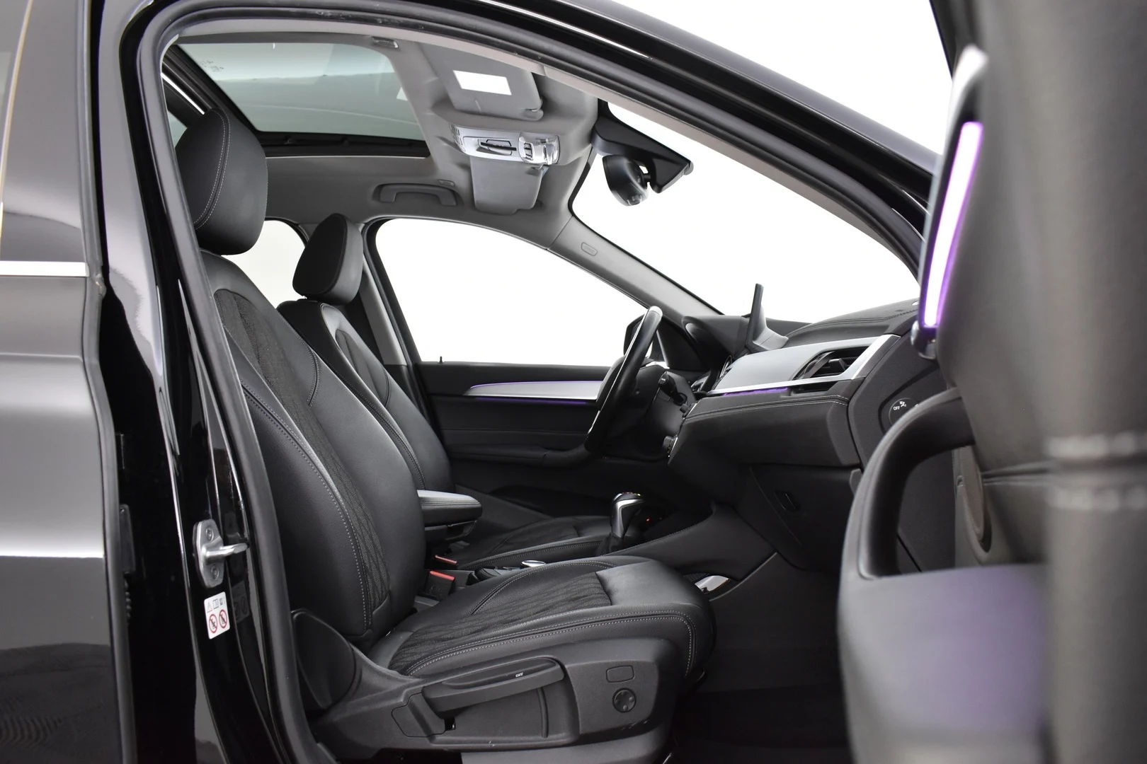Car Image - 7N3AkKCTLiyujK6WFD5wiQ
