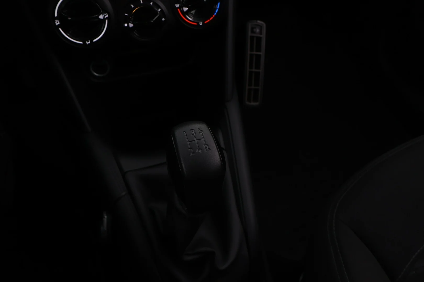 Car Image - 21X4DjA1FLFmufTmkXjj7y