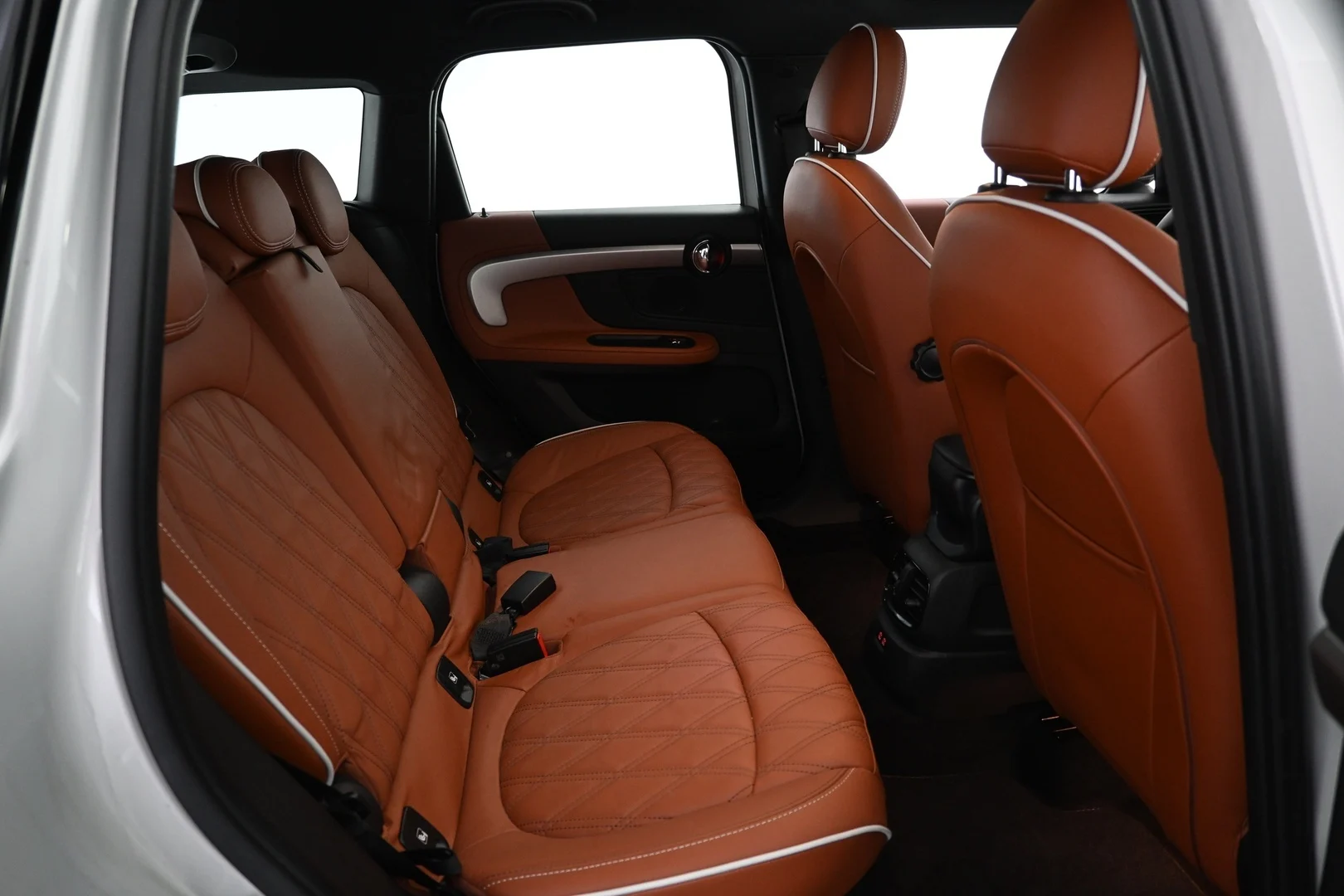 Car Image - 5b3cUkiMLcVPjNOD5lgdIt