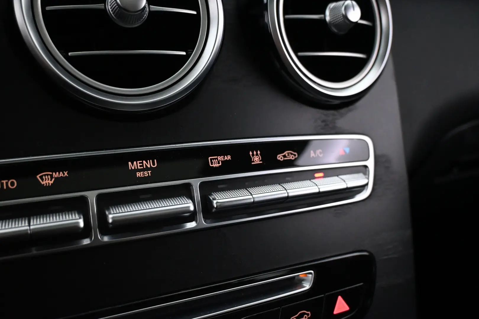 Car Image - 3itSMGDpI7Amls5hQpw9Fb