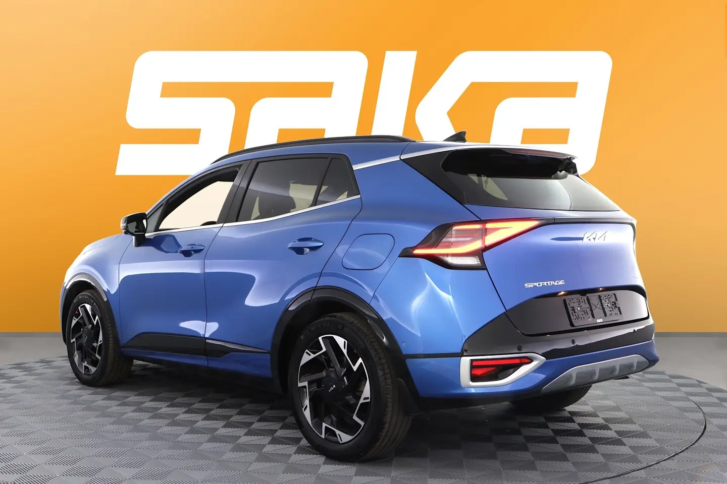 Car Image - 31WPzJGehcBWZ2tltHTe8U