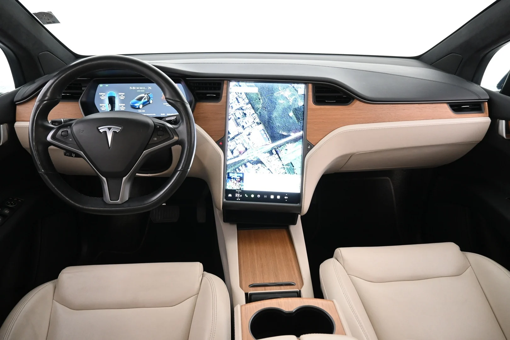 Car Image - ChJHyhUTw0z3gD7FAa0dA