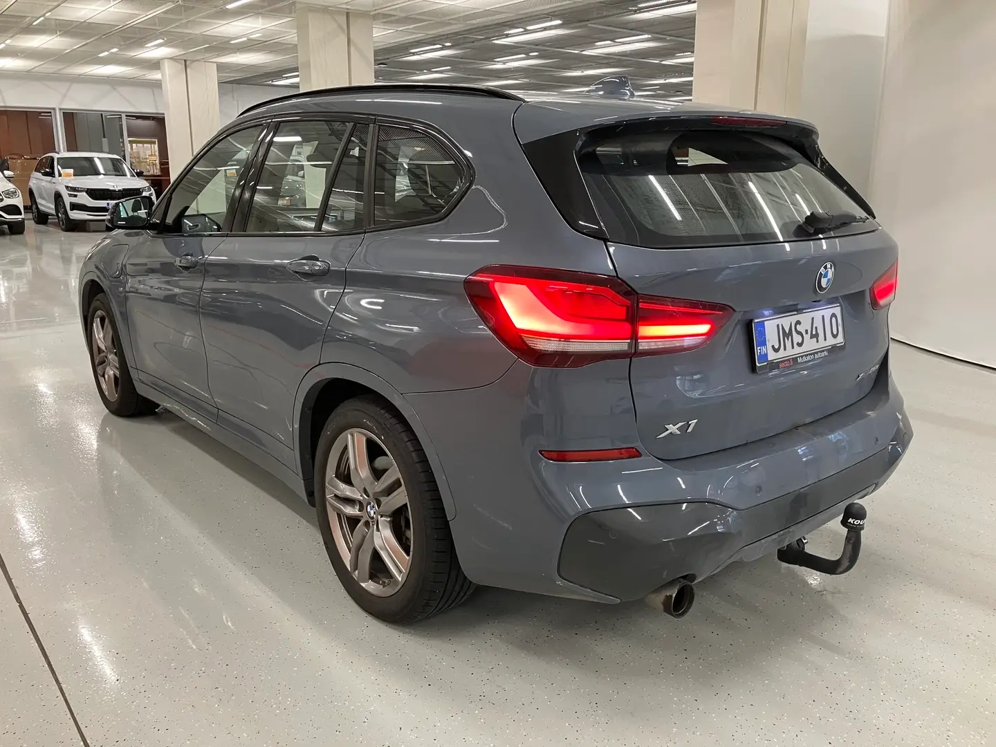 Car Image - 4j37E1qENX5ogvyrhpzolF