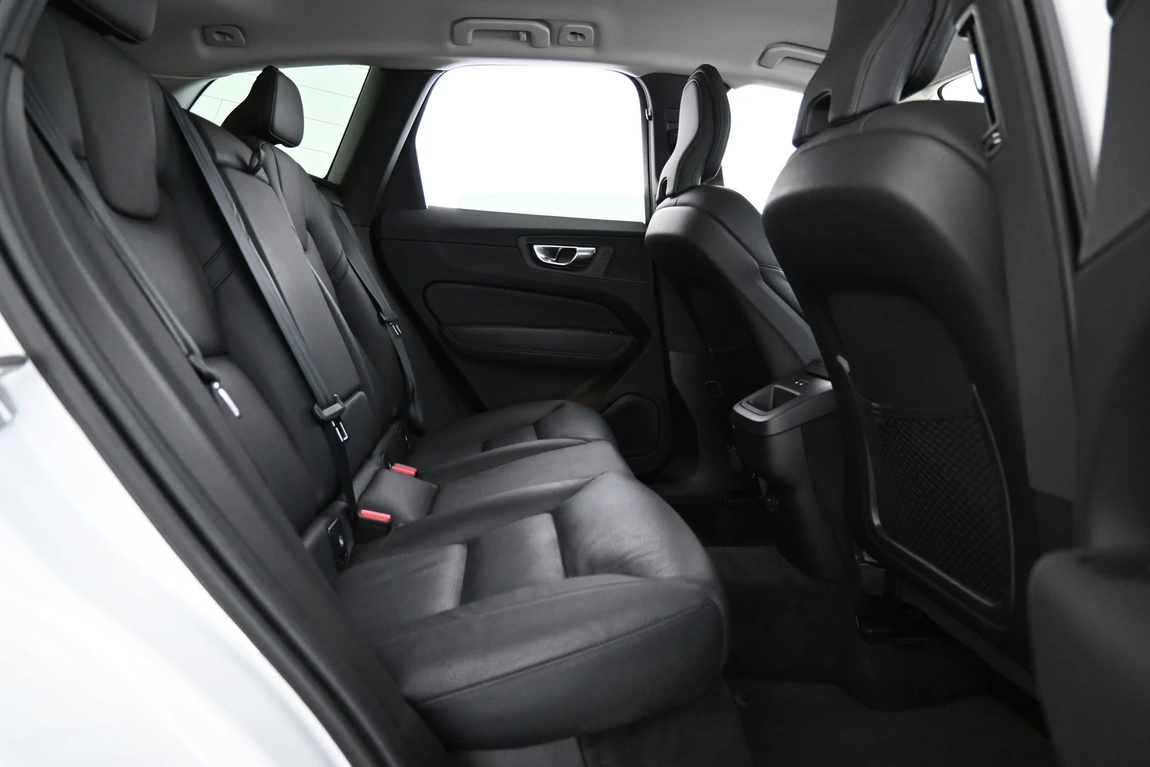 Car Image - m2boAQbSxQxH1pFwrENaH