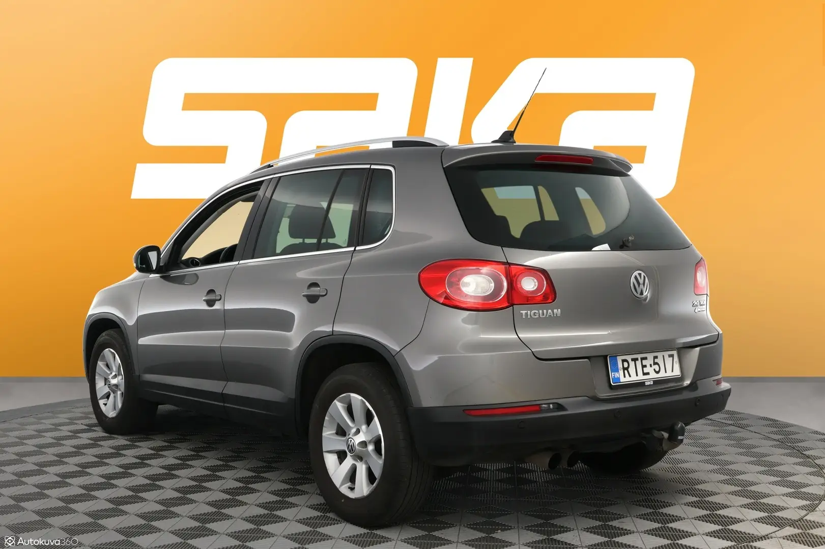 Car Image - 4KEKr0xuxUIpmBJrGd71ip