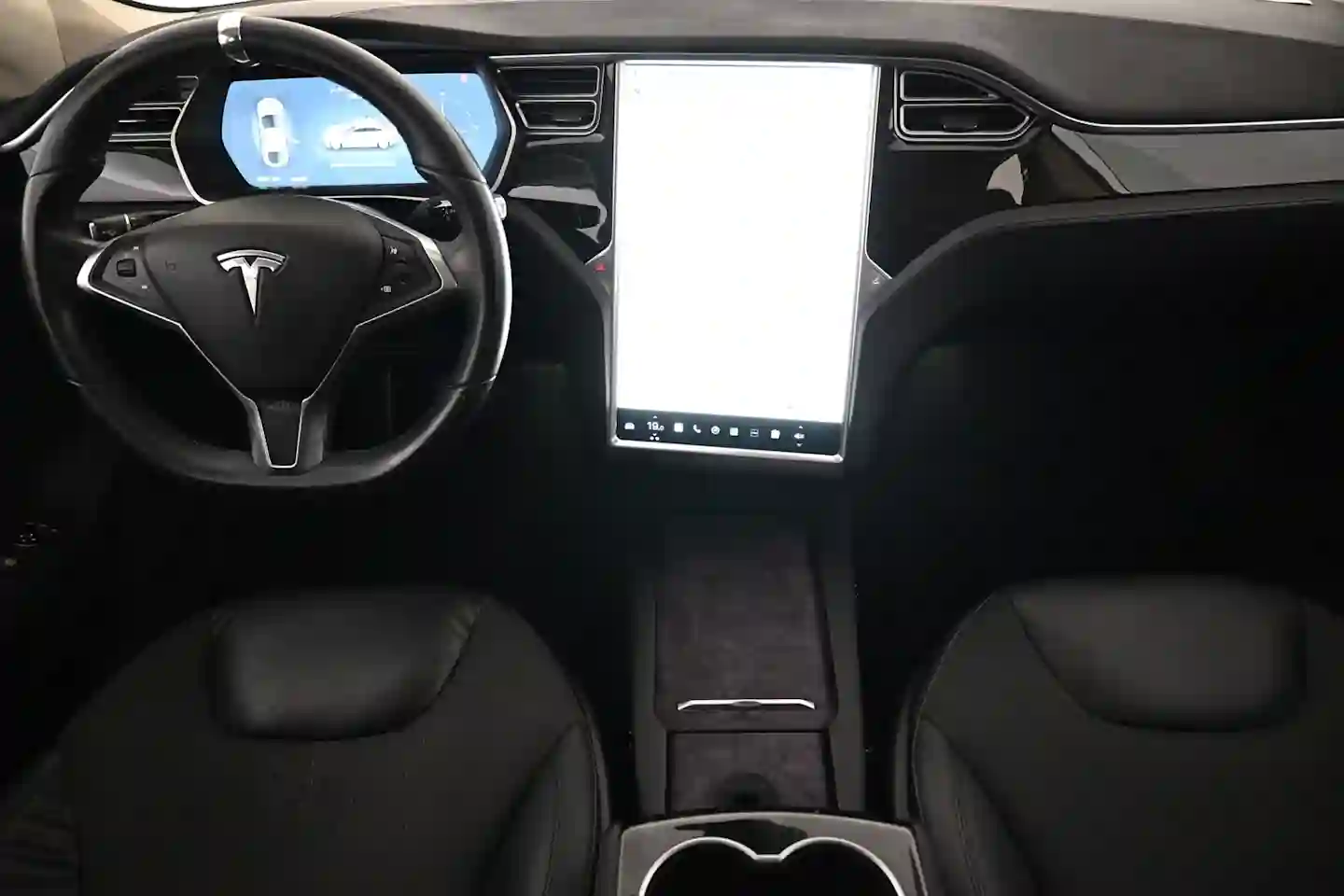 Car Image - 7KlrH1ZIuLLxiwgLjFzlri