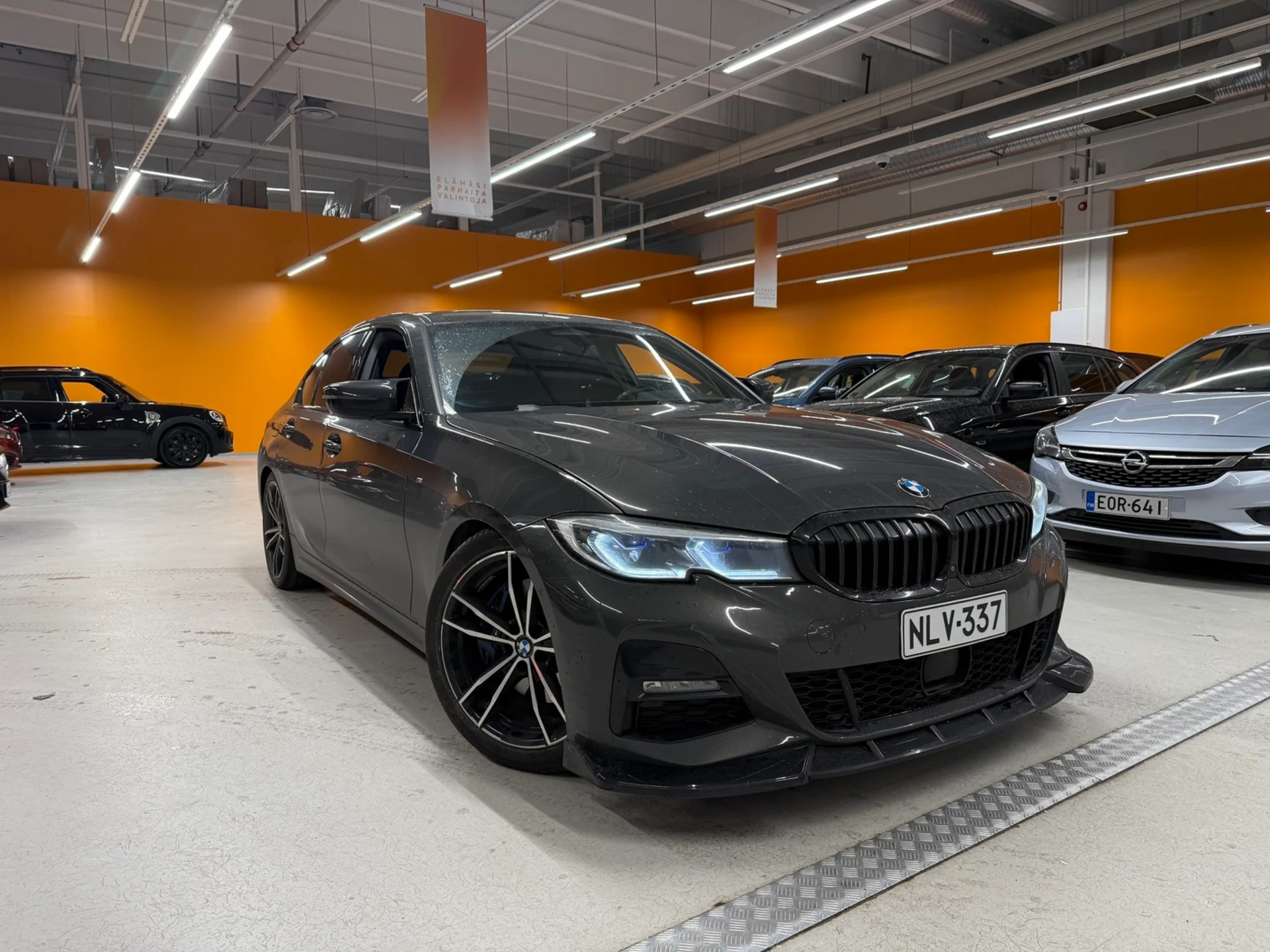 Car Image - 7c4eW5mTbNiMmKcEeH5LNk