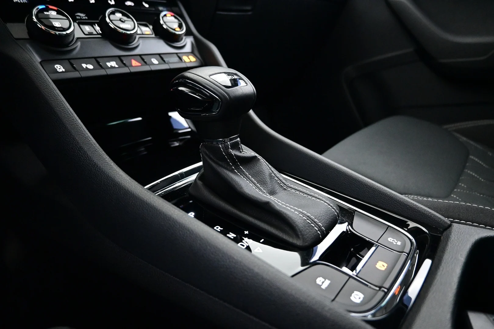 Car Image - 6MJEUnm5psjDlEzOdW3lWE