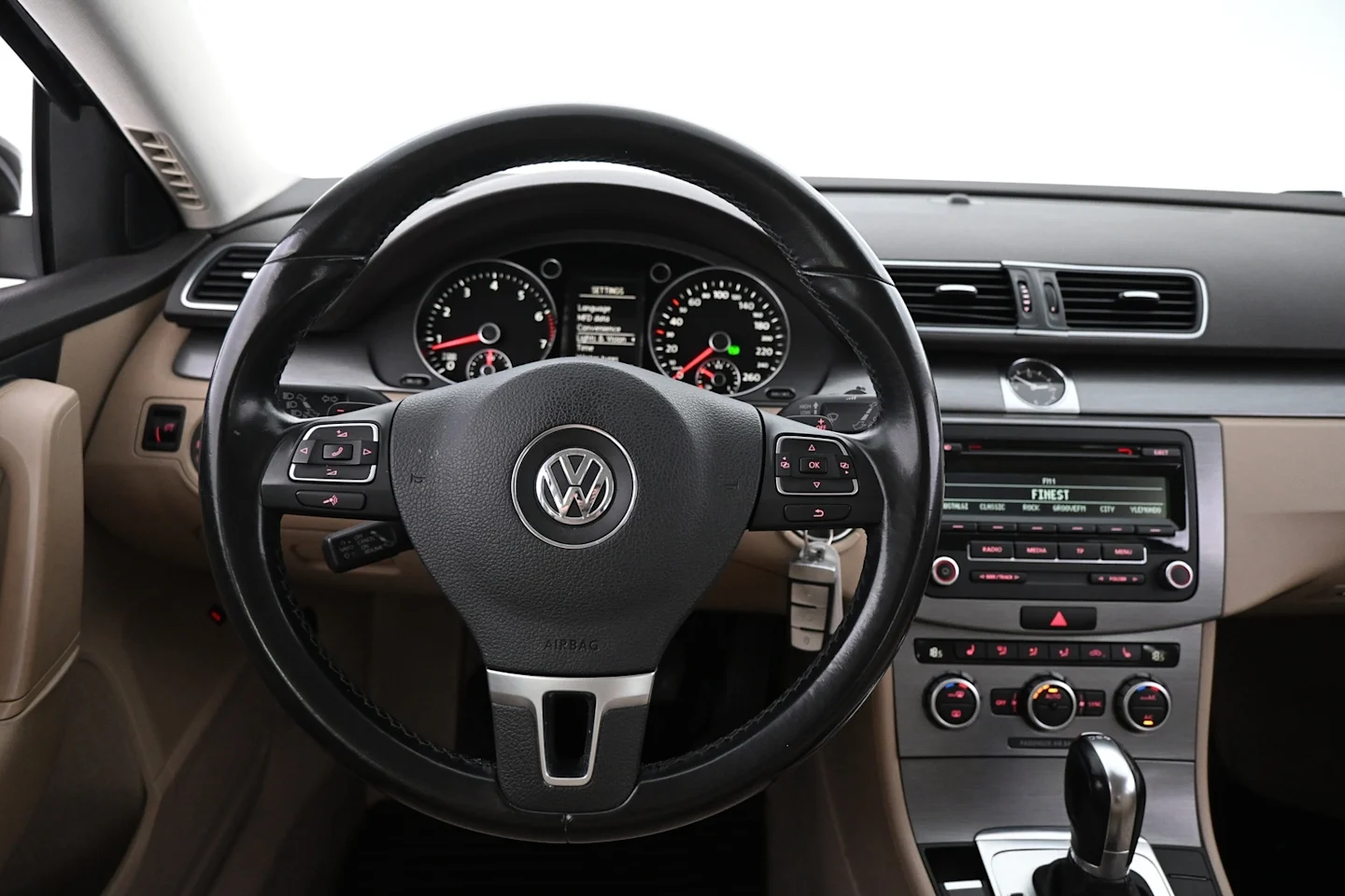 Car Image - 7bat9Fx4IAwXarvBdCxpWC