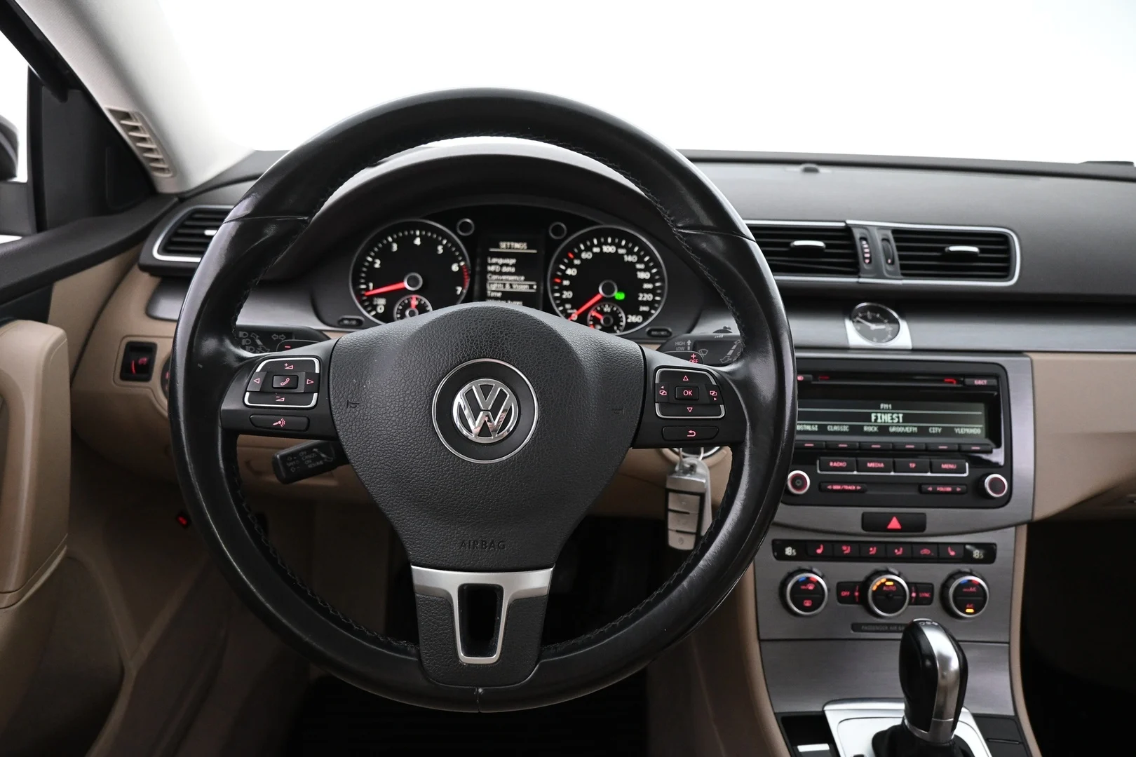 Car Image - 7bat9Fx4IAwXarvBdCxpWC