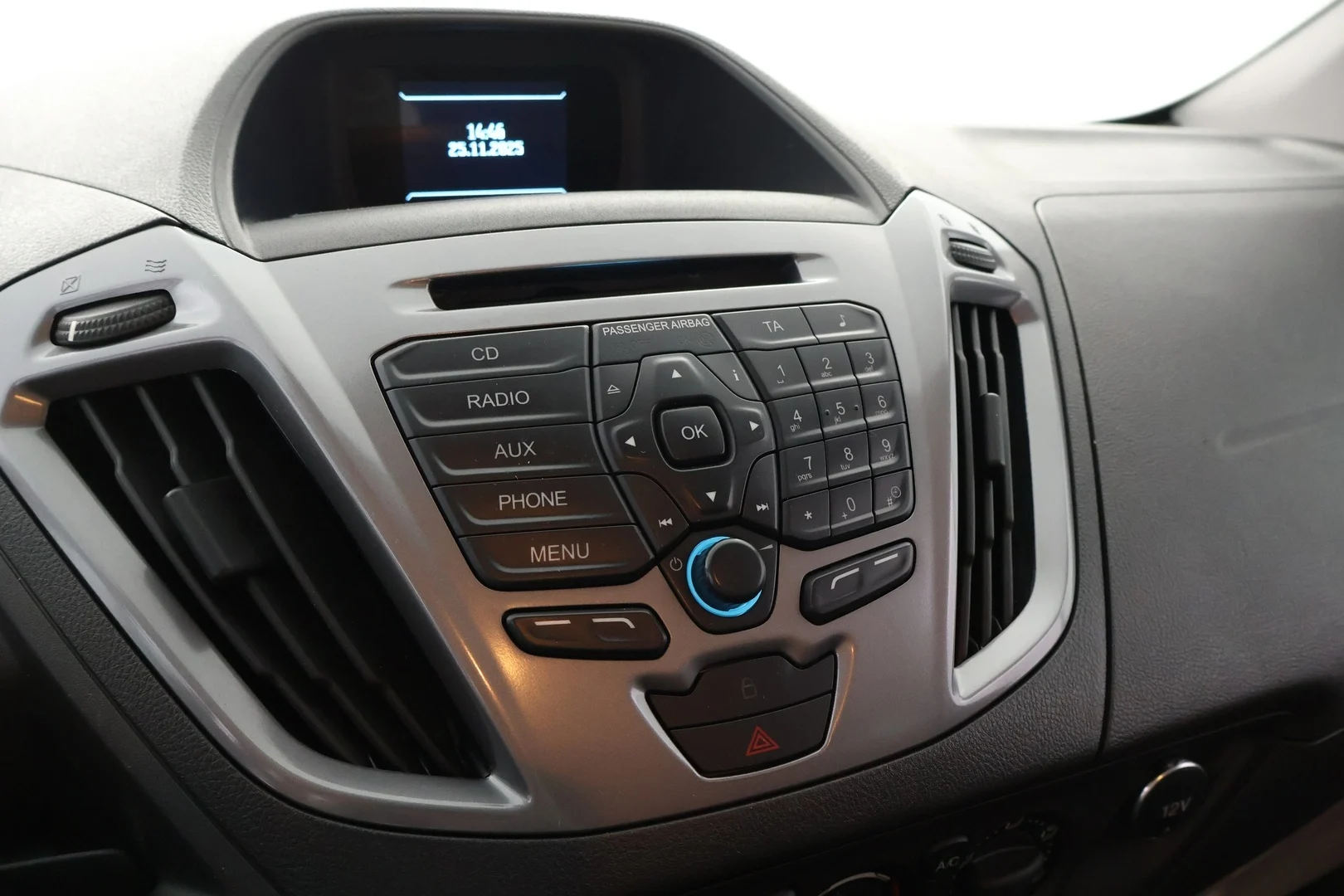 Car Image - 5thF3SCM0wjVEyBB4GY0zY