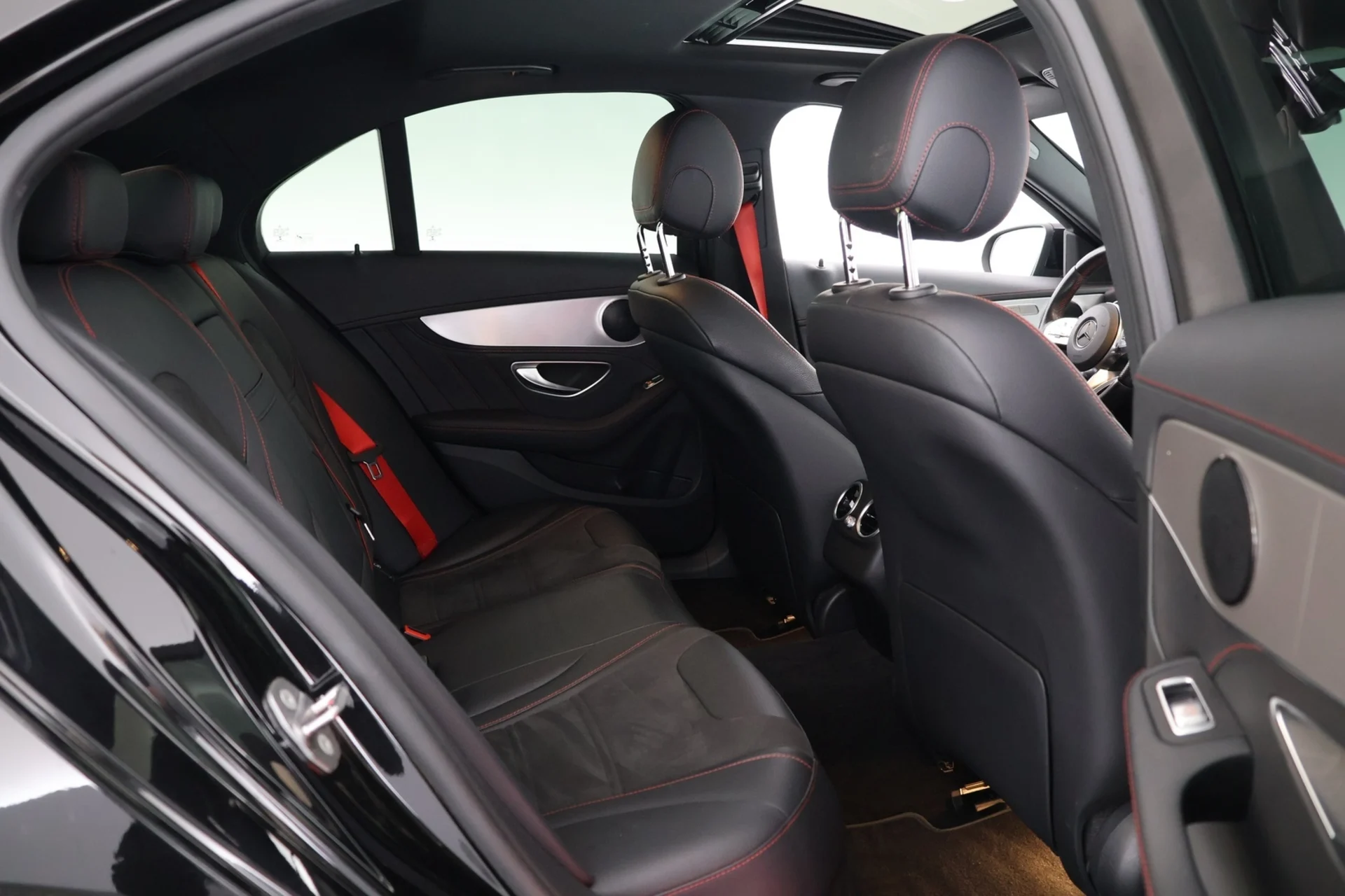 Car Image - 6bVdCsnUCrkZe1qKnR0V1h