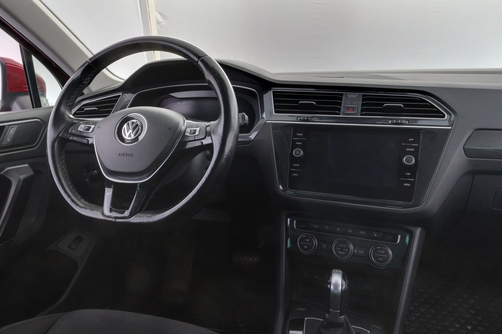 Car Image - 1E9VrUJmha3thYZBLGLf3C