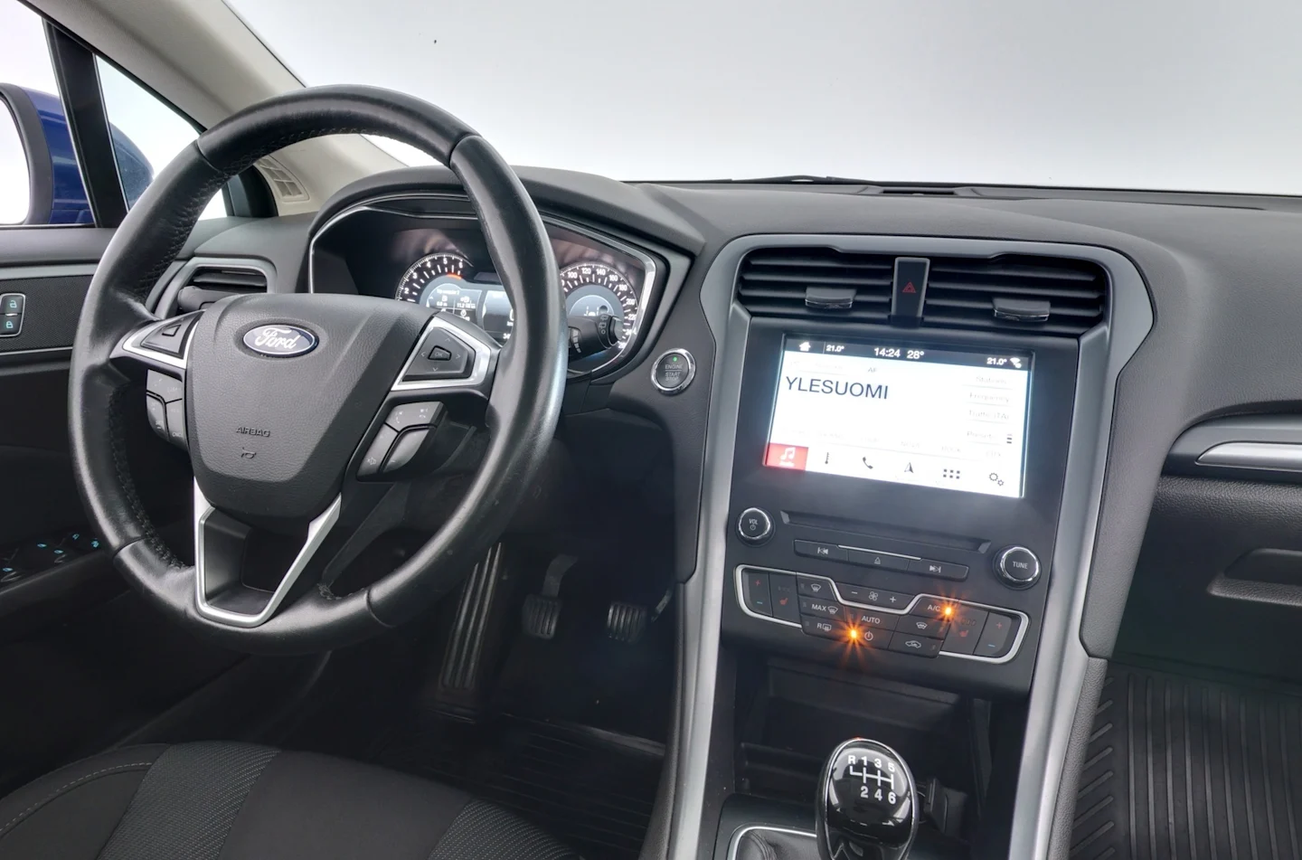 Car Image - 5NDyTFbzw1YI4b890WSijz