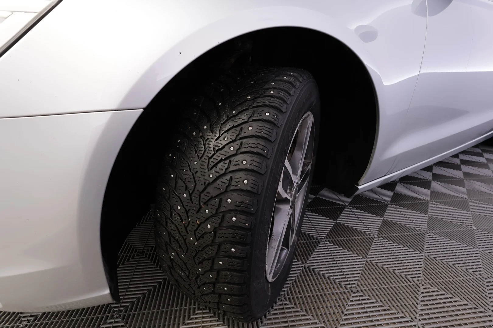 Car Image - 4qFbA3lziB0ZsregzUZJl0