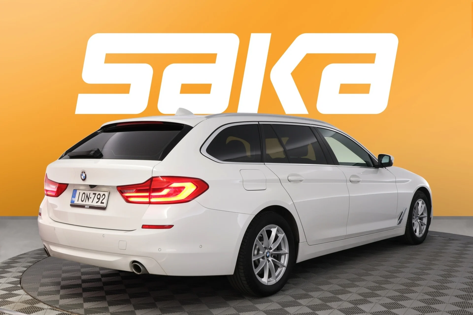 Car Image - 1ZqGQz1ZgxuVVE23QvaZf2