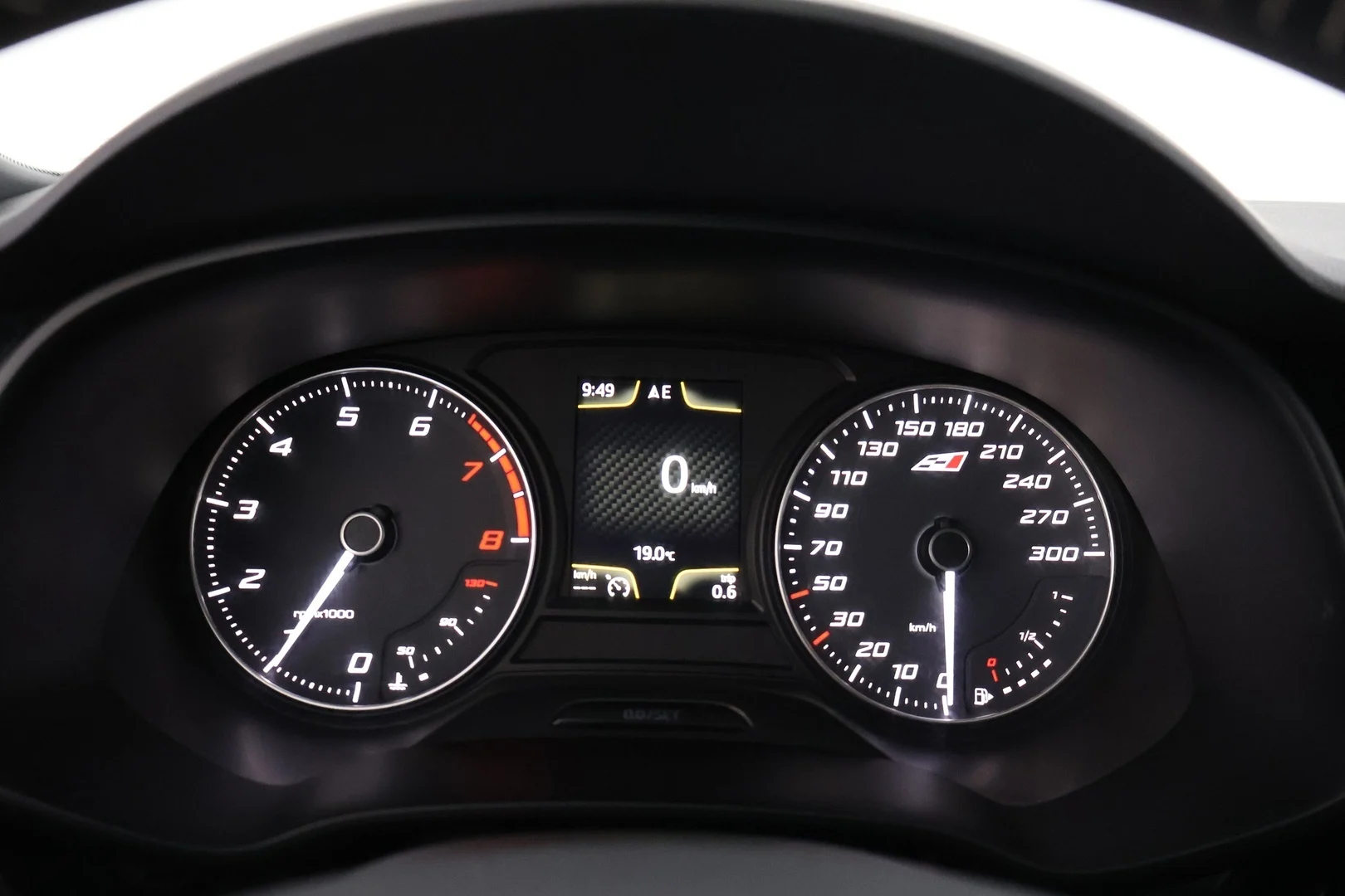 Car Image - 1a0fR4lcfYqEjvgjvE77yp