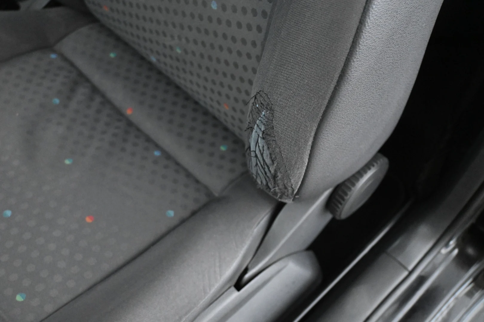 Car Image - 5aeo0Sh6CXtKfhrSkGbOzJ
