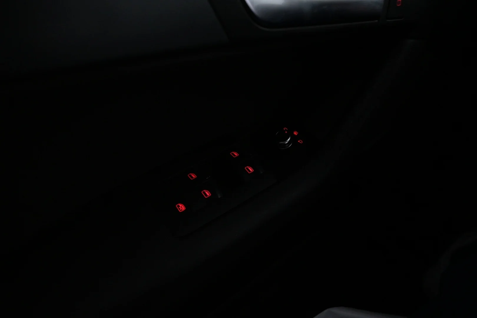 Car Image - 6gBKY0EMHAYQnV1TWoFoSf