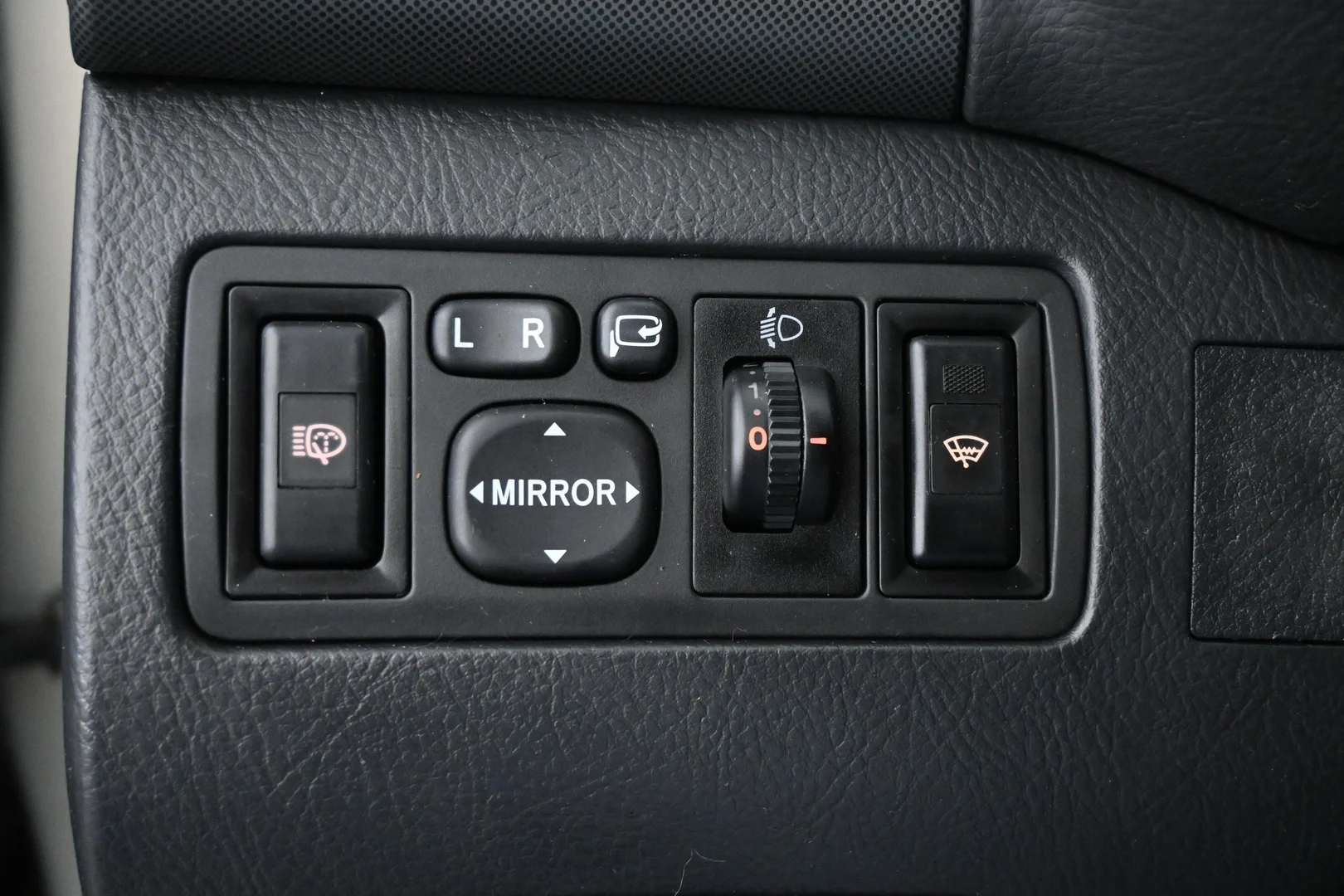 Car Image - 22Ss6PZVMPYl7zYCnjC2Z3