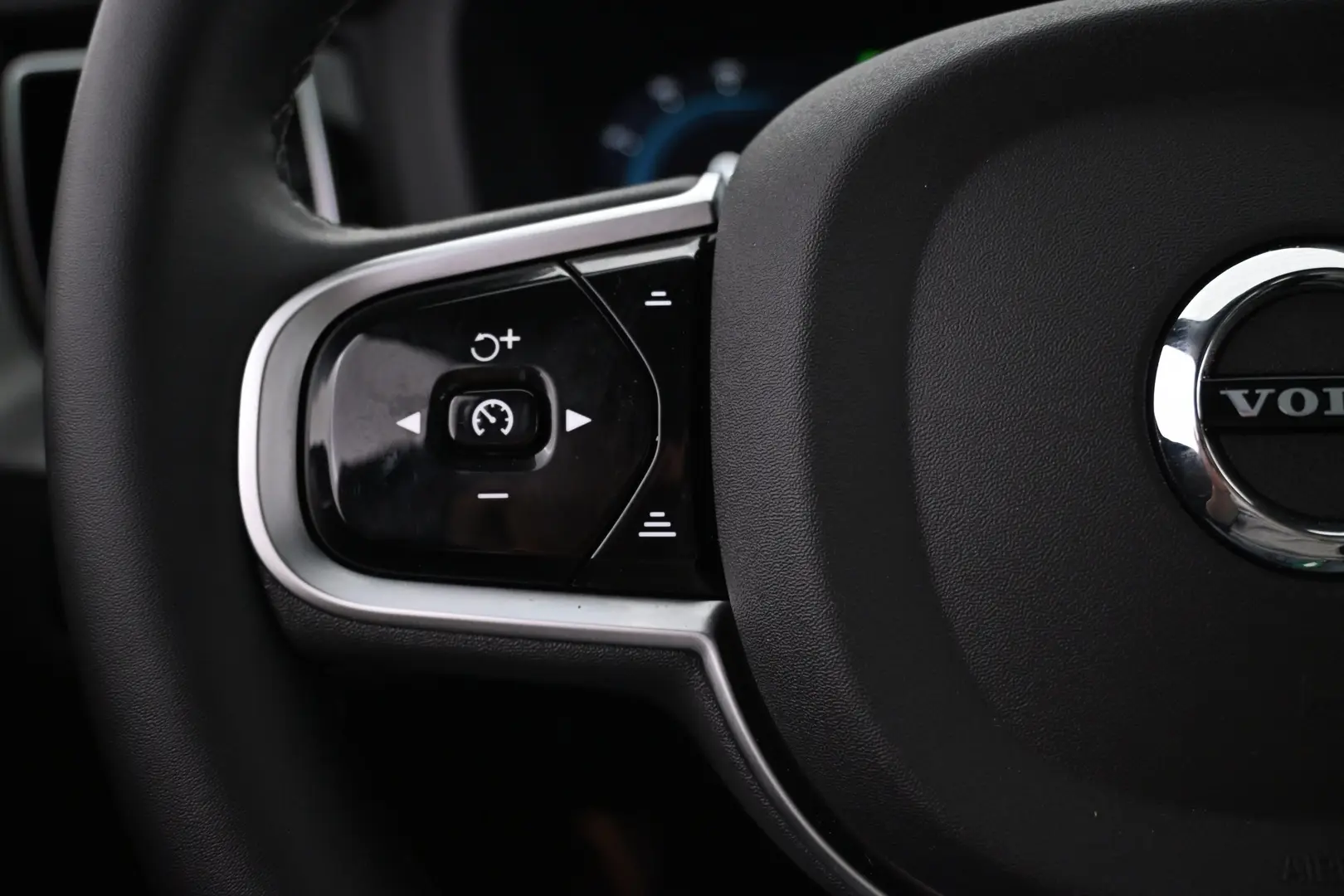 Car Image - KnEBwVBOOgVQD9JPne4L0