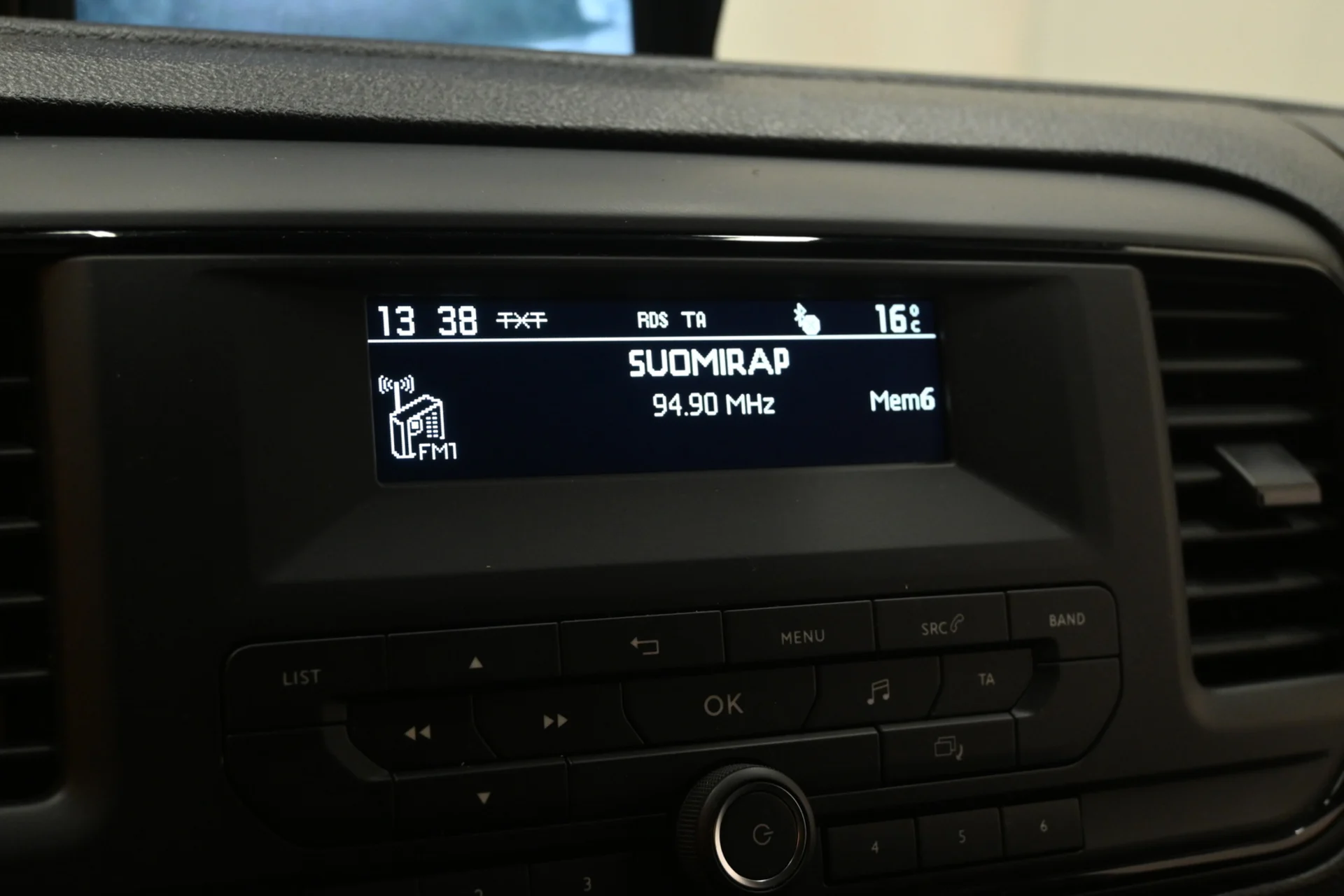 Car Image - 4XAQJJUFvXG1uoAoQndO8X