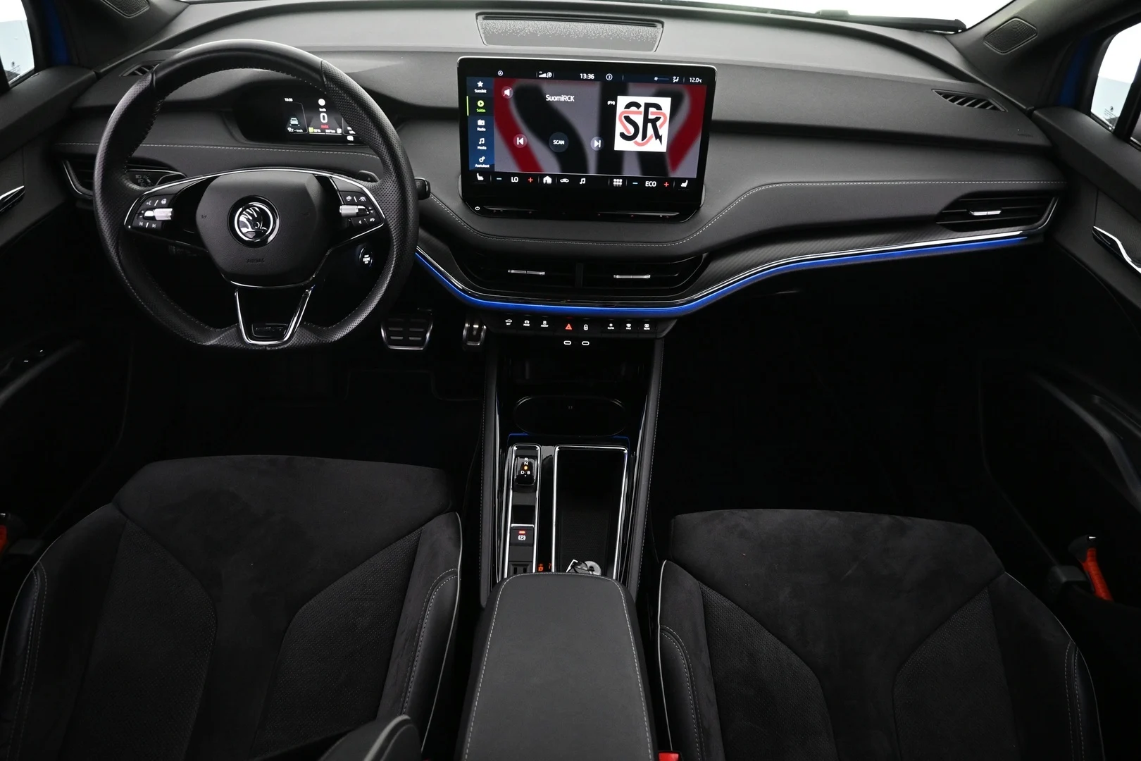 Car Image - 60cB9zzfq0iPbJJnD5TeIa