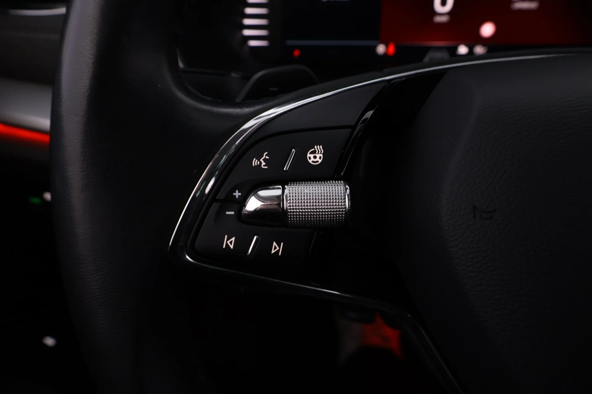 Car Image - 5puFAUe6ec9mWkunHMxYsG