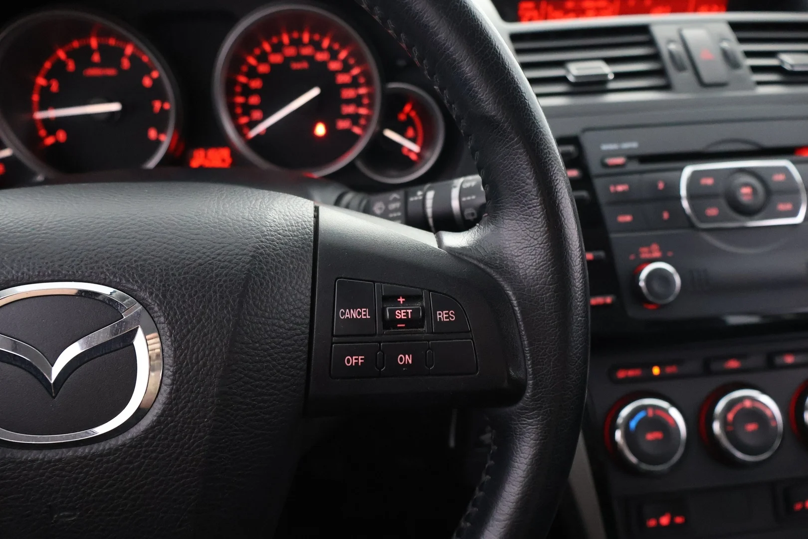 Car Image - 3GrwUmfxY2yJ4jL86DQ5Wg