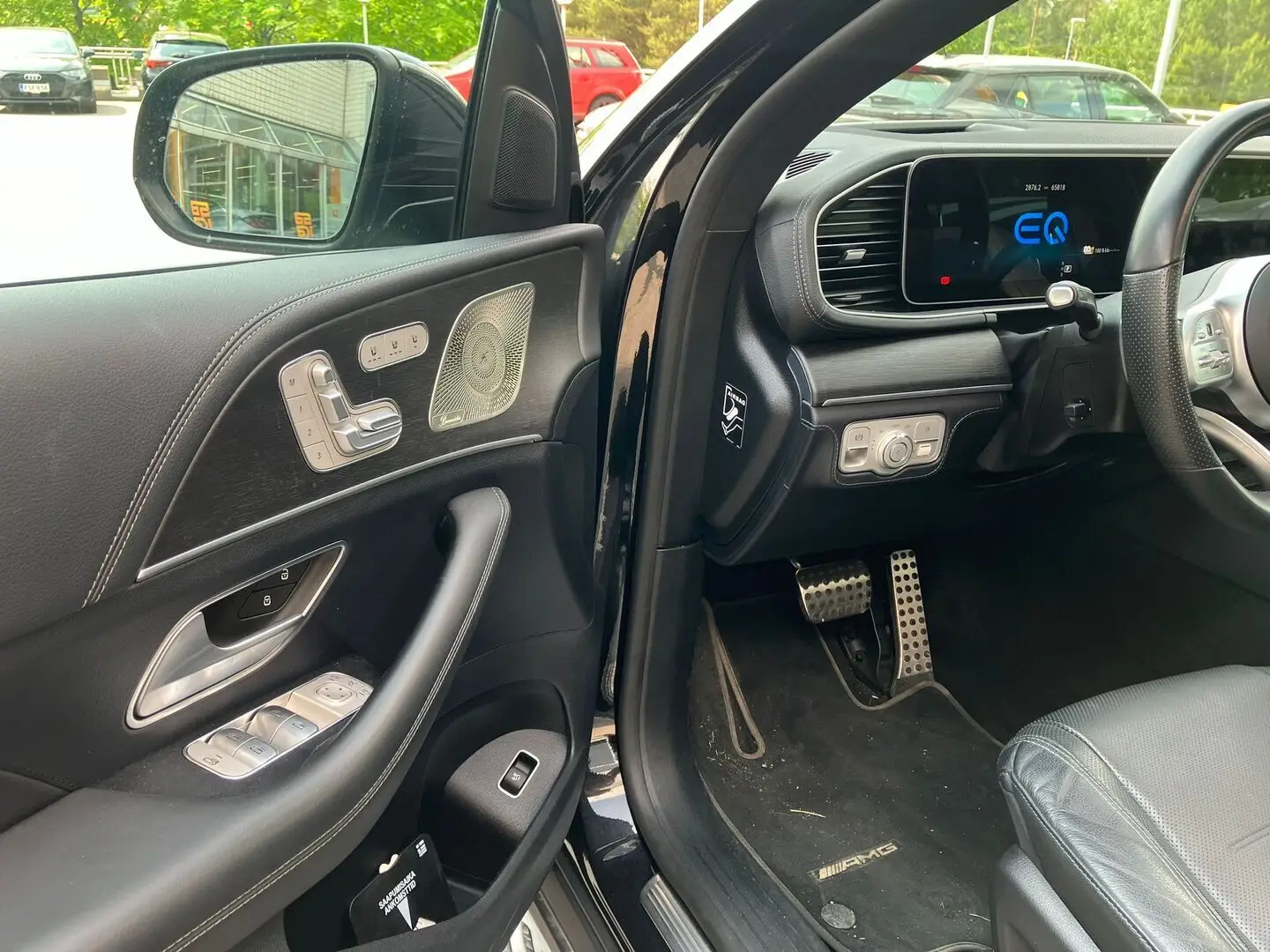 Car Image - 2M3QjsYRdrUYb09t2M7Qha