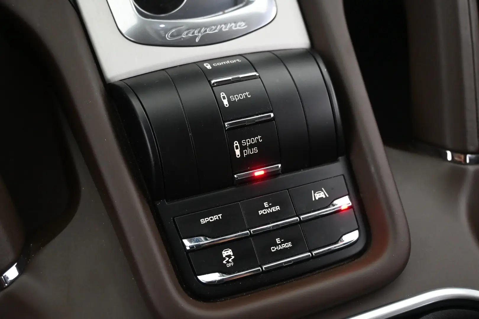 Car Image - 2fYqQgAlg2uUAc0te4F2Sx